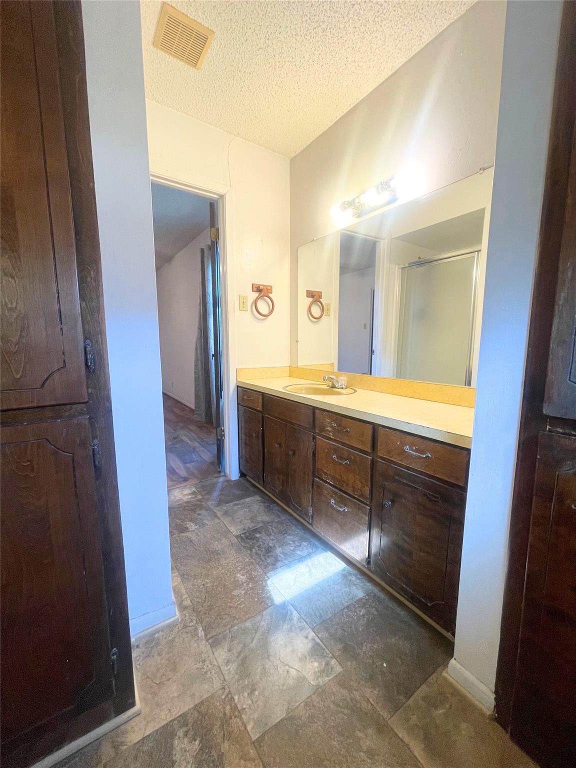 121 Bruce St, Brady, TX 76825