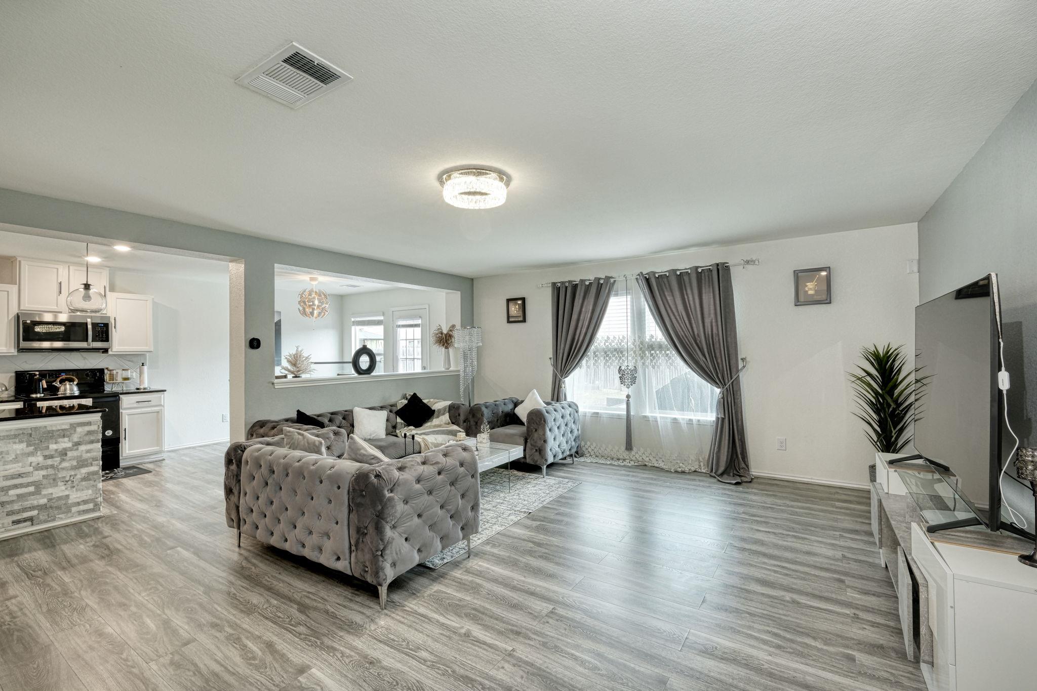 13608 Abigail Adams St, Manor, TX 78653