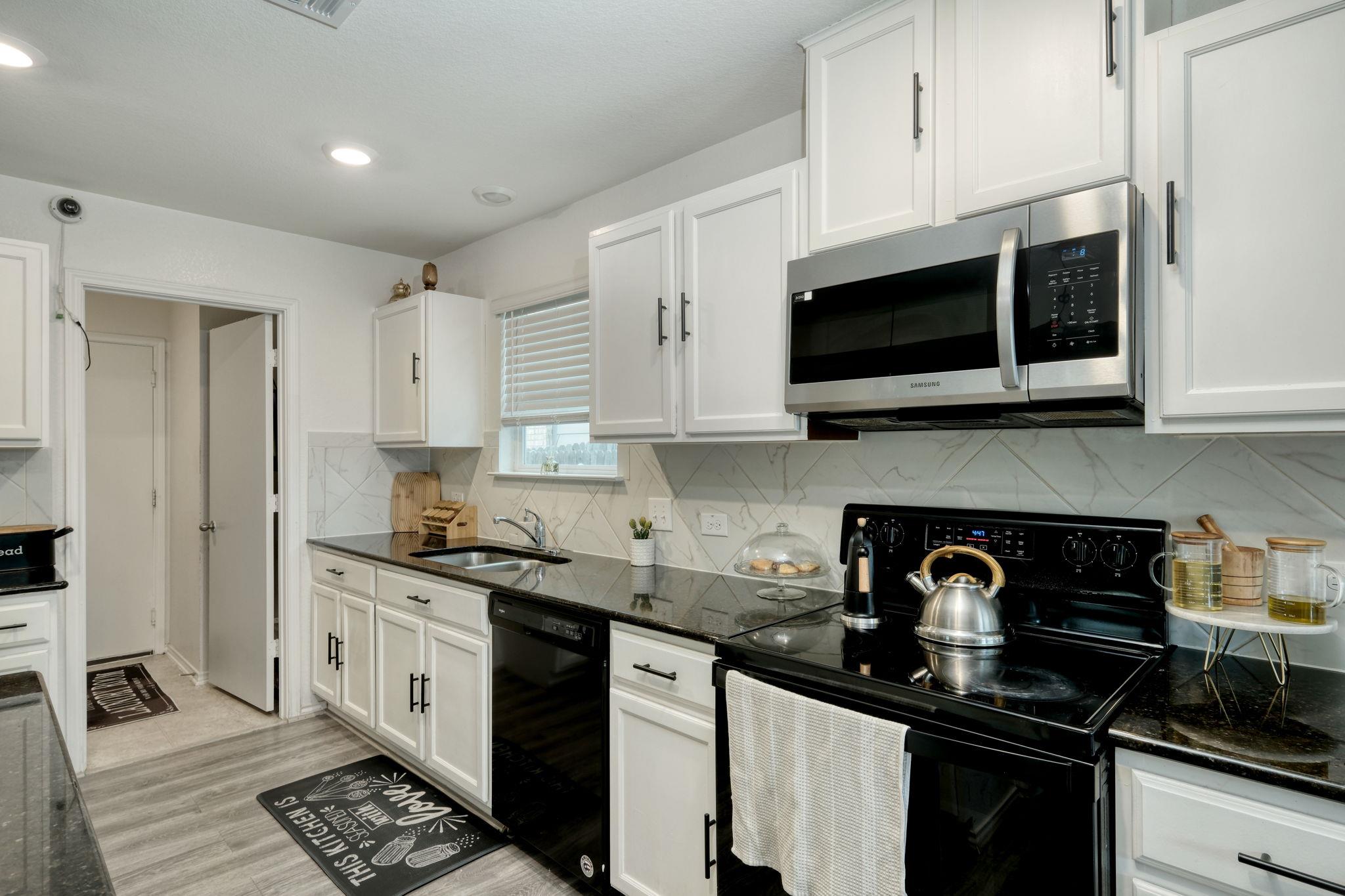 13608 Abigail Adams St, Manor, TX 78653