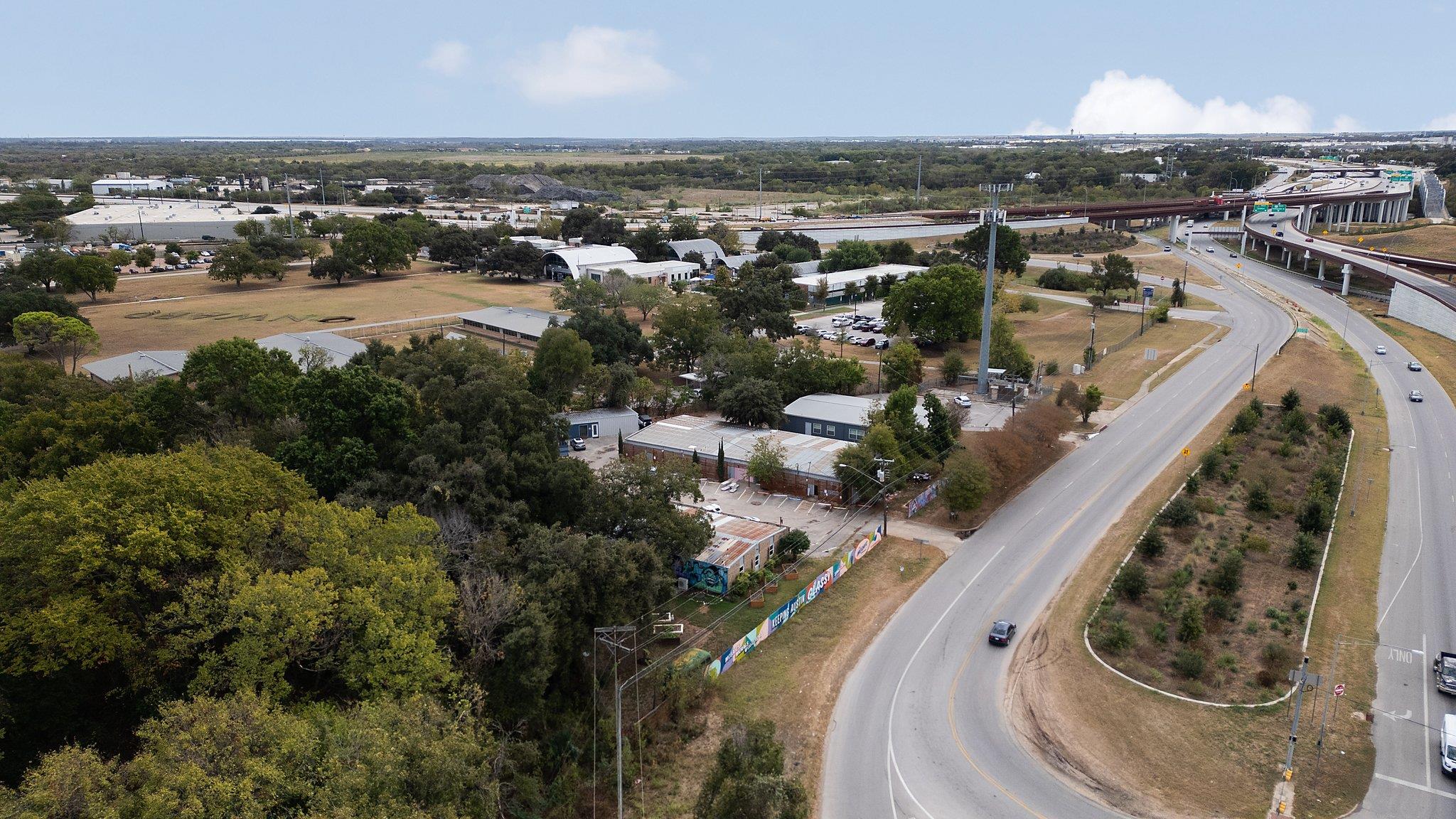 729 Airport Blvd, Austin, TX 78702