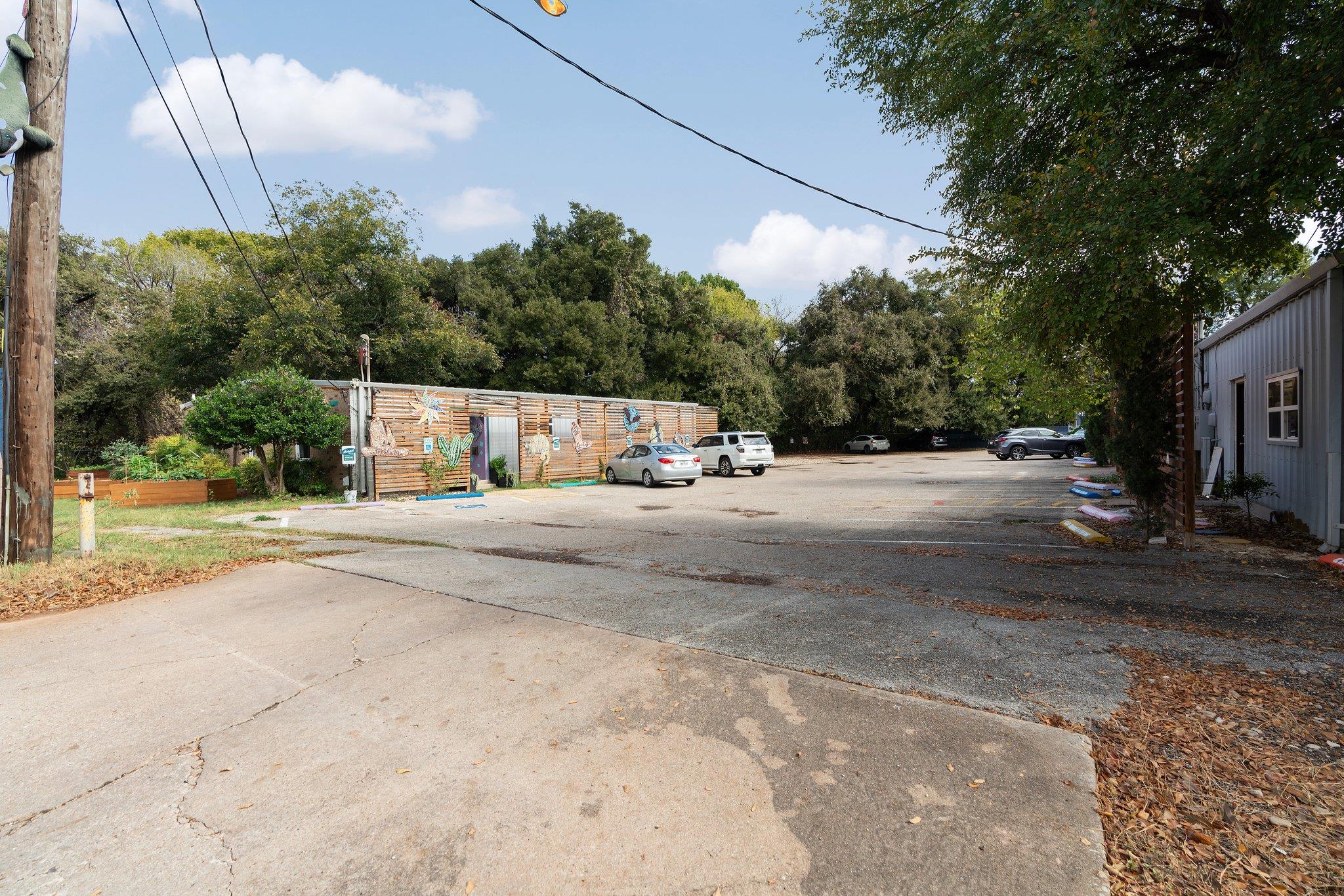 729 Airport Blvd, Austin, TX 78702