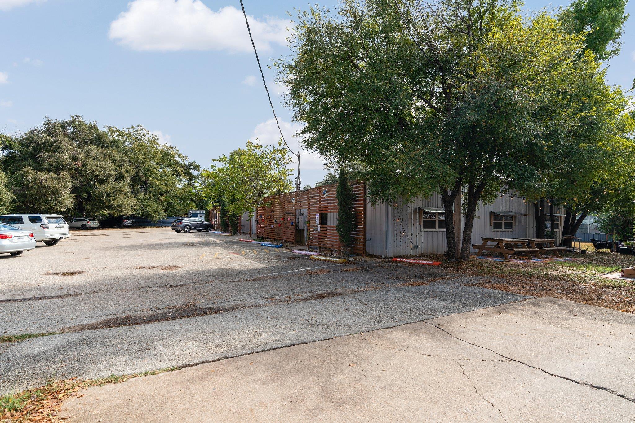 729 Airport Blvd, Austin, TX 78702