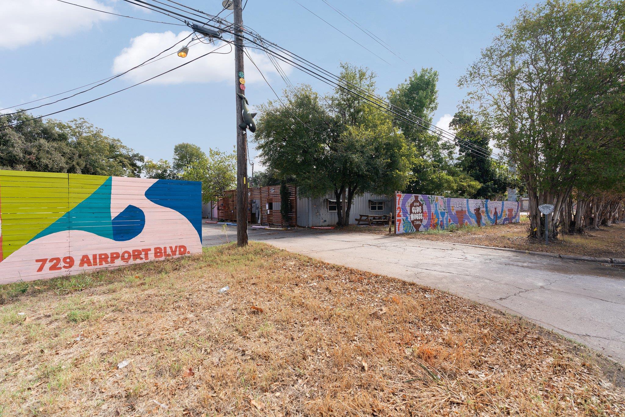 729 Airport Blvd, Austin, TX 78702