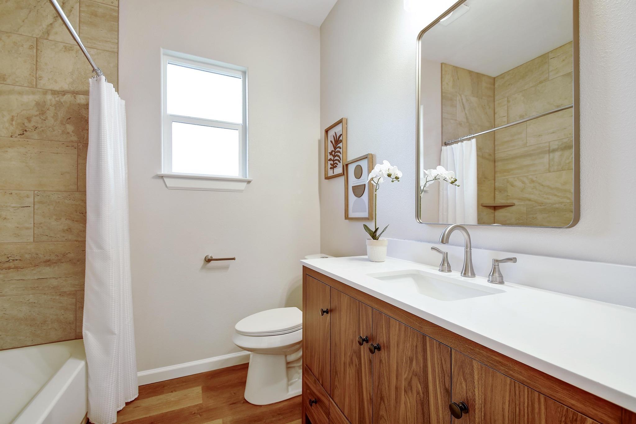 2109 Meadow View Dr, San Marcos, TX 78666