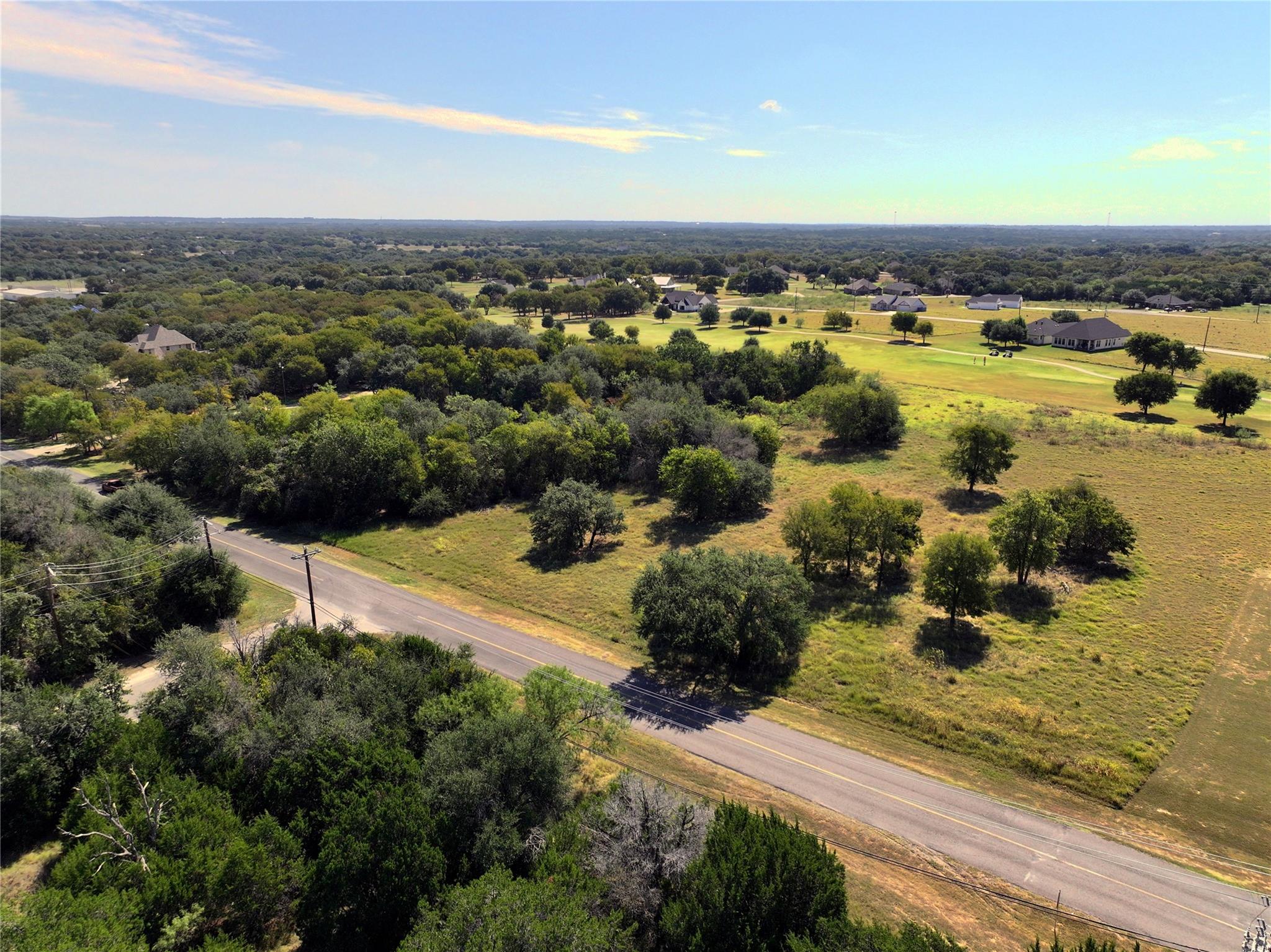 1090 White Bluff Dr, Whitney, TX 76692