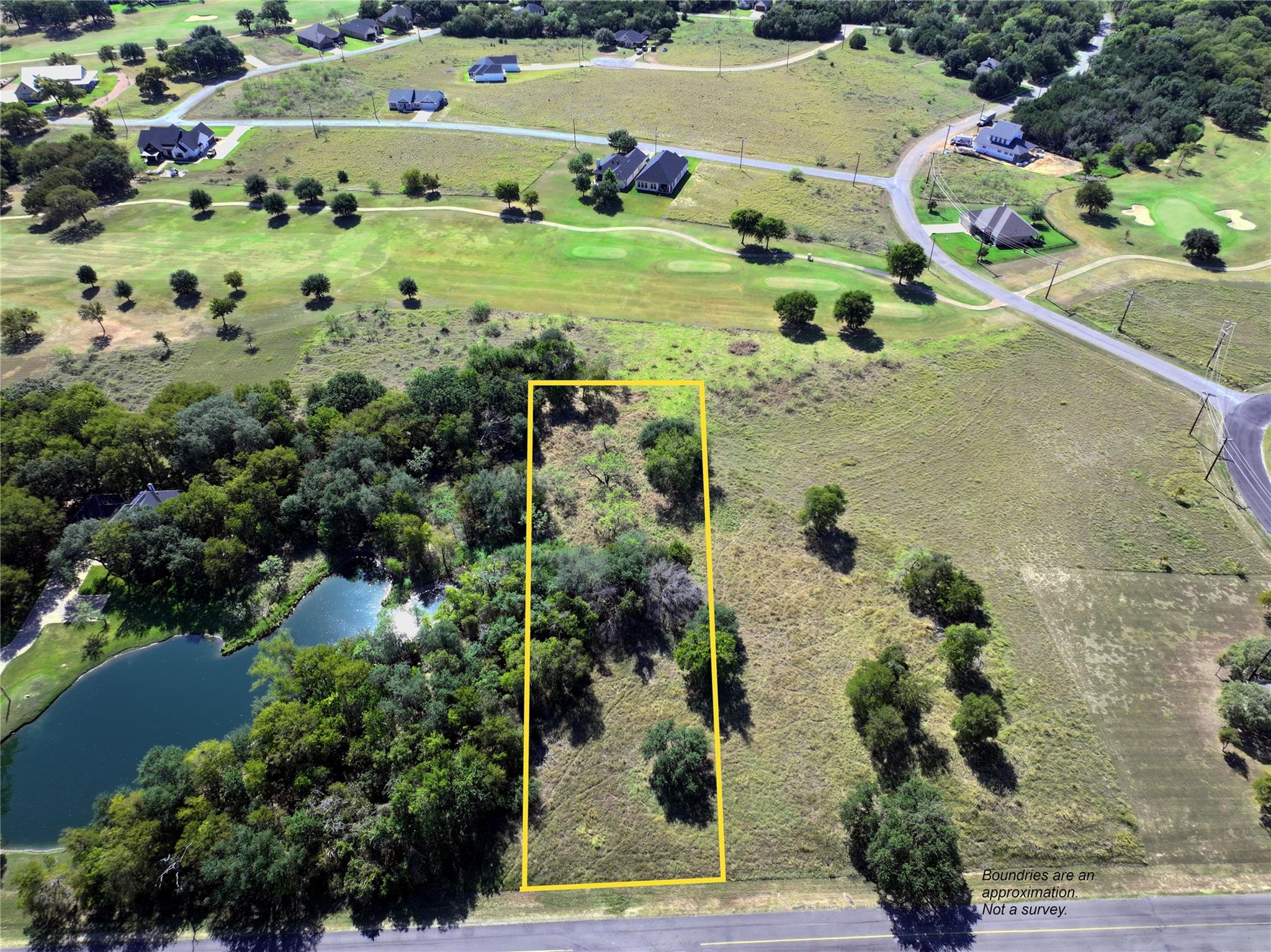 1090 White Bluff Dr, Whitney, TX 76692