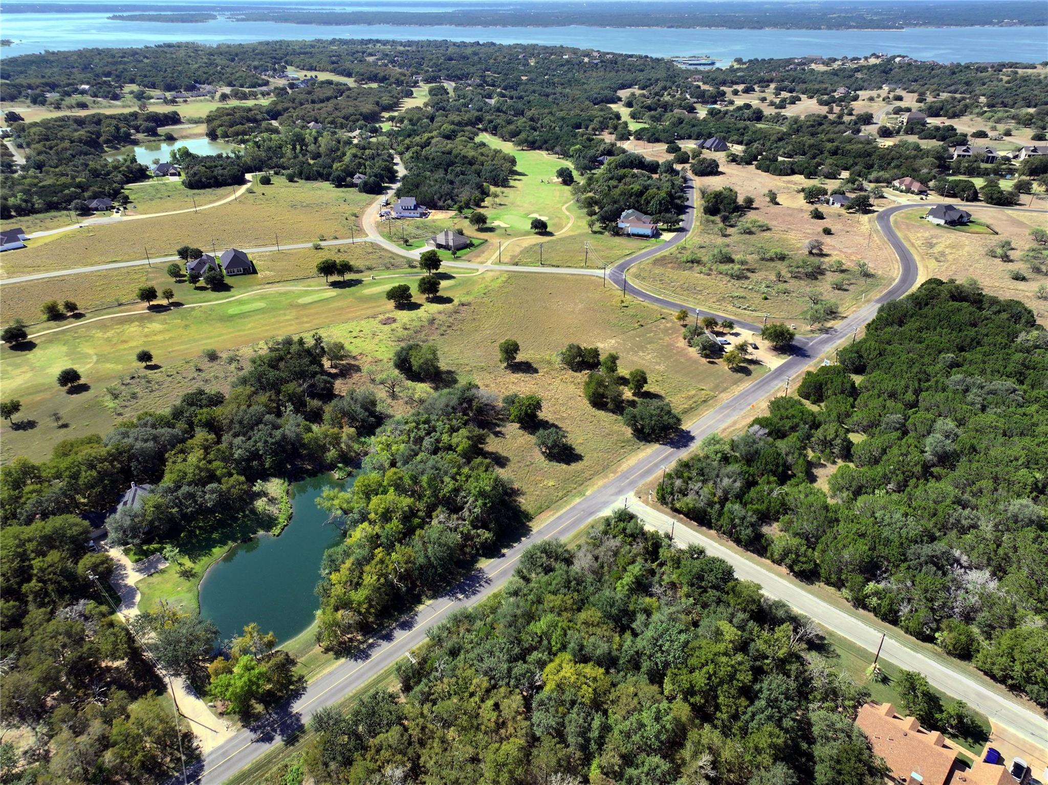 1090 White Bluff Dr, Whitney, TX 76692