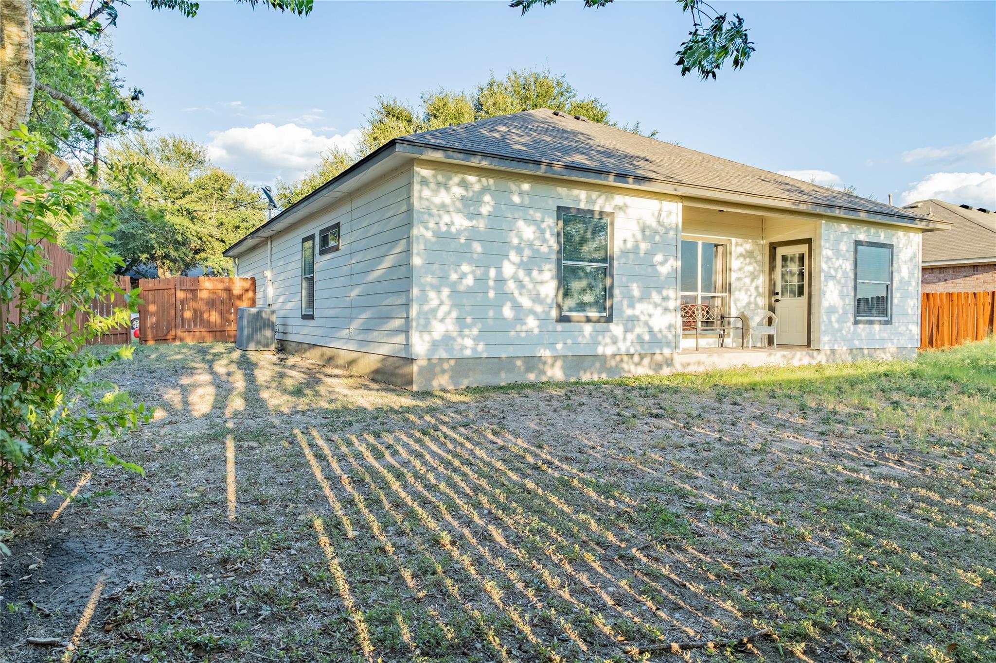 508 Lydia Ln, Thrall, TX 76578