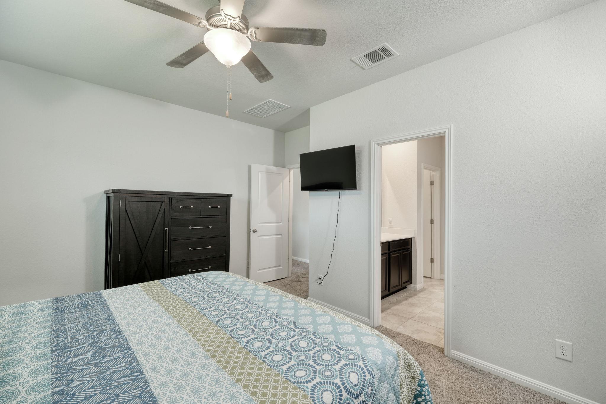 1009 Whelk Loop, Hutto, TX 78634