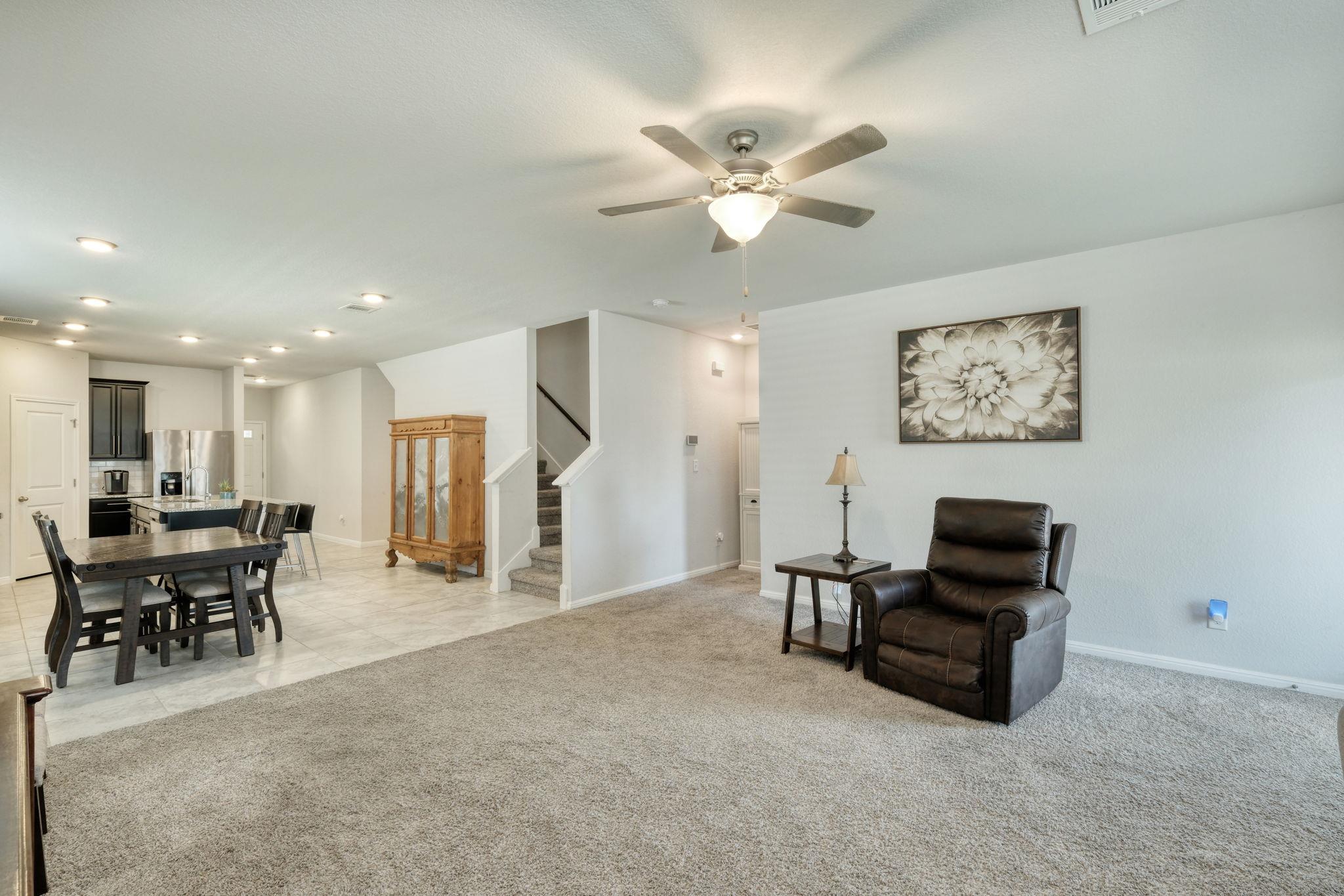 1009 Whelk Loop, Hutto, TX 78634