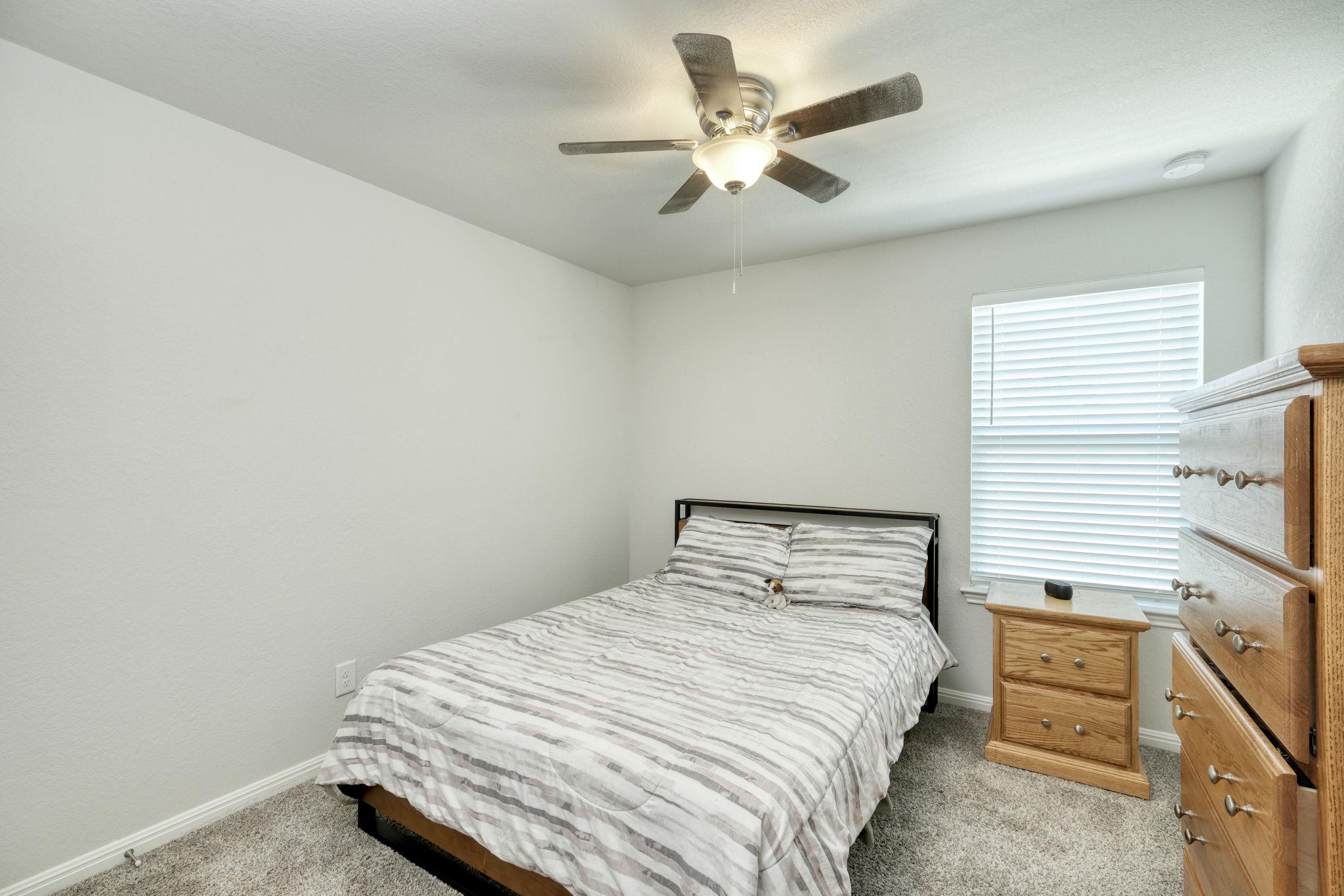 1009 Whelk Loop, Hutto, TX 78634