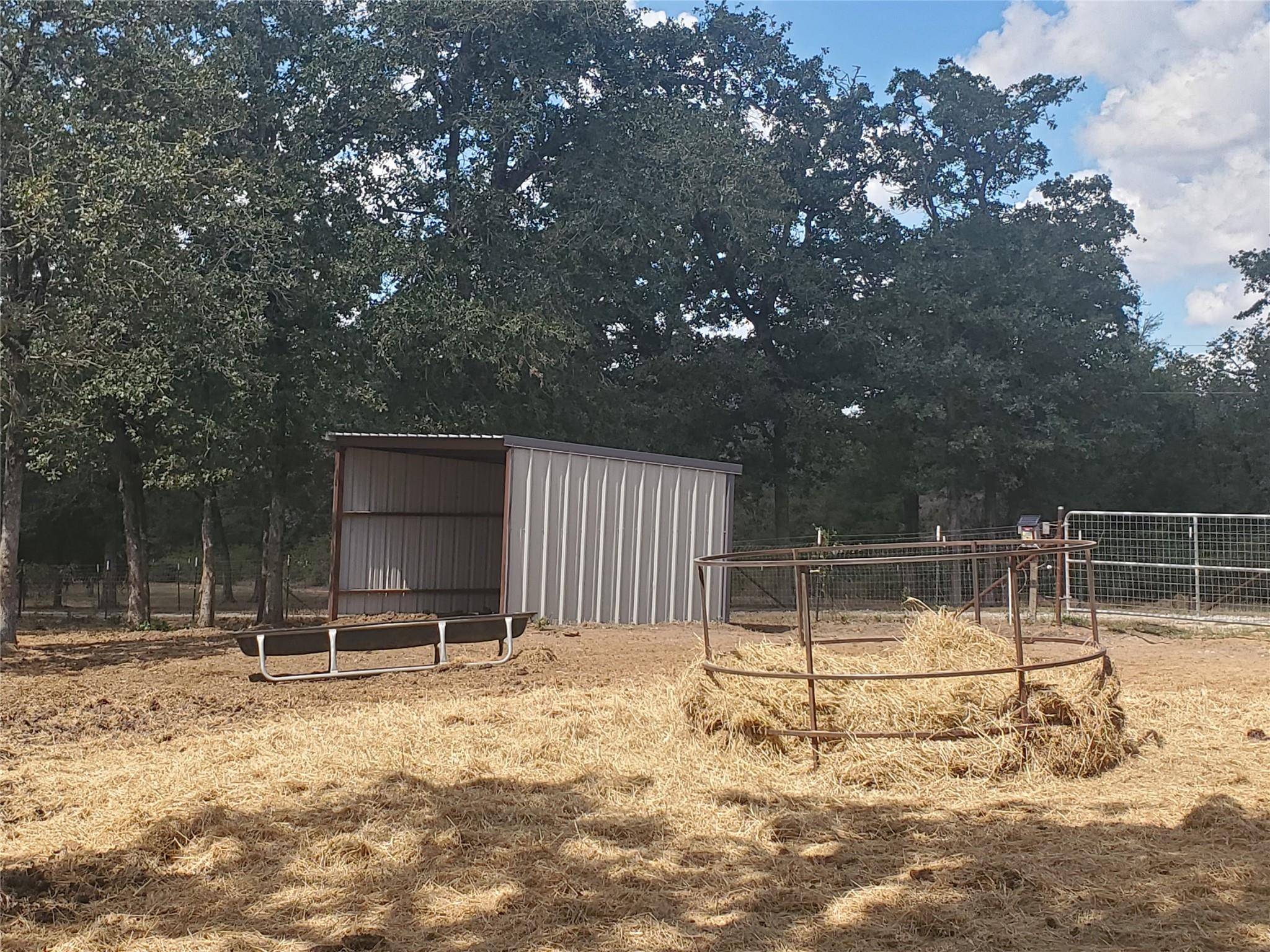 4319 County Road 455, Thorndale, TX 76577