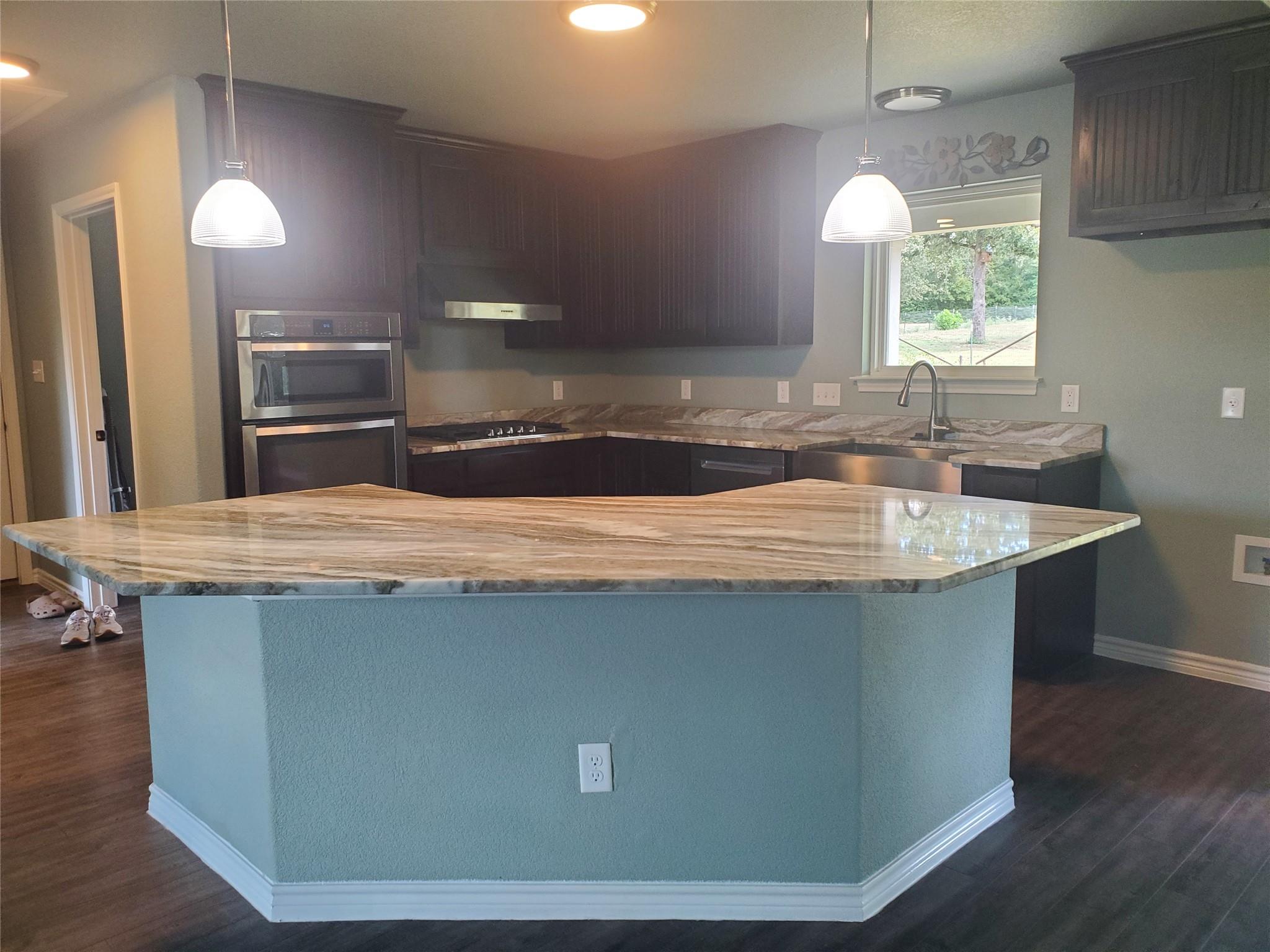 4319 County Road 455, Thorndale, TX 76577