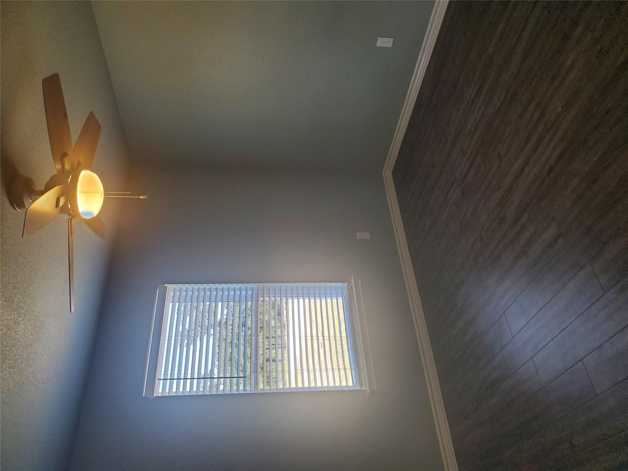 4319 County Road 455, Thorndale, TX 76577