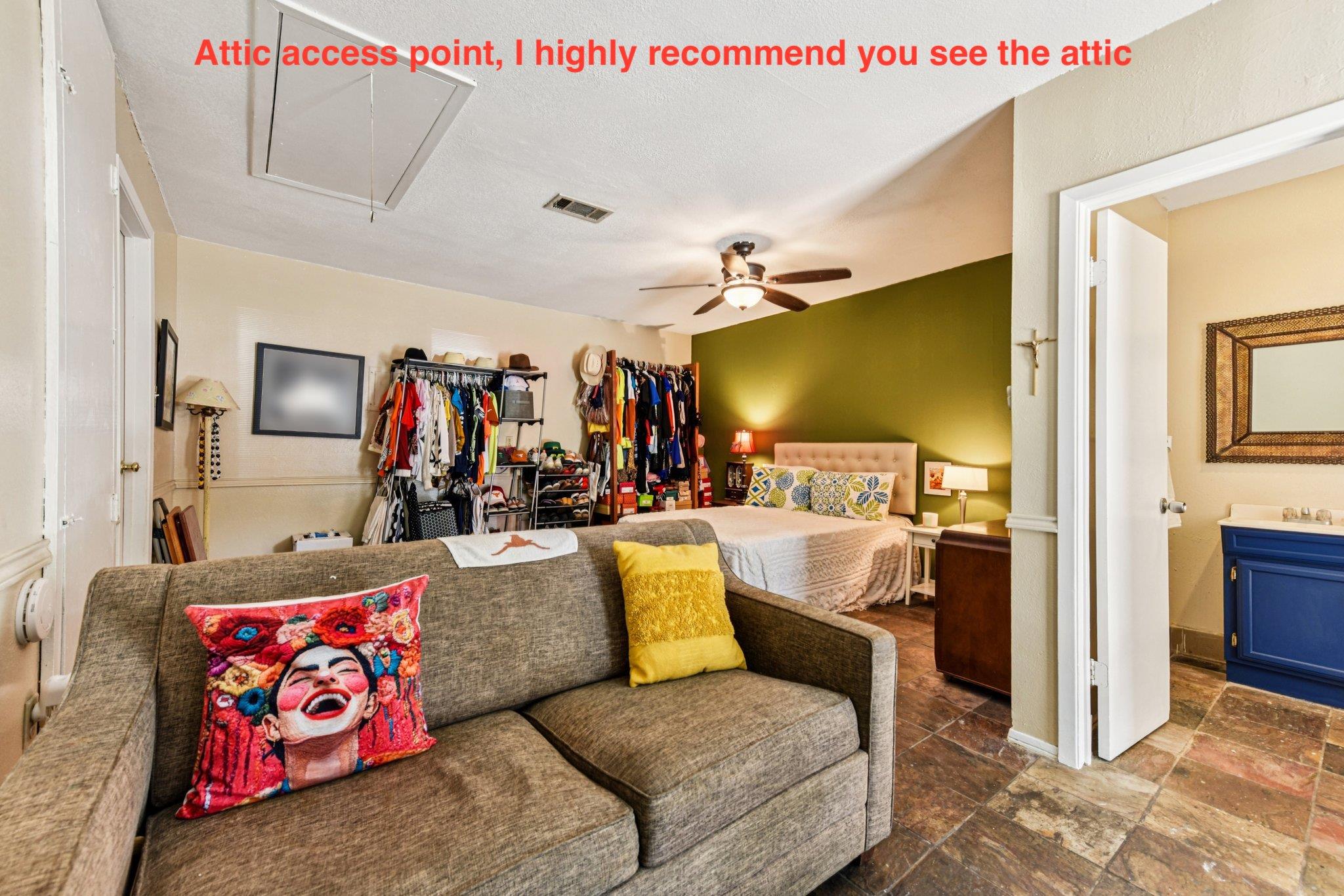 6601 VOUGEOT Dr, Austin, TX 78744