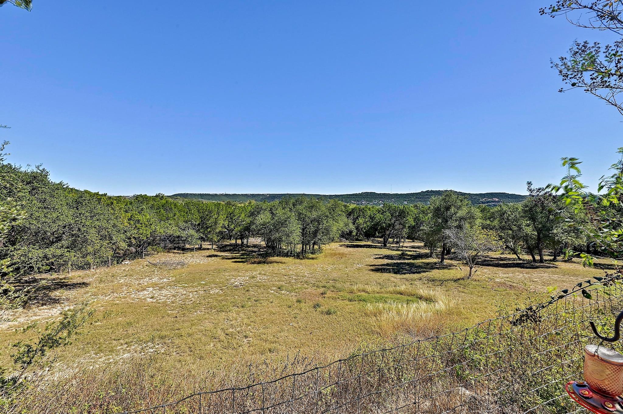 10613 Turkey Bend Dr, Jonestown, TX 78645