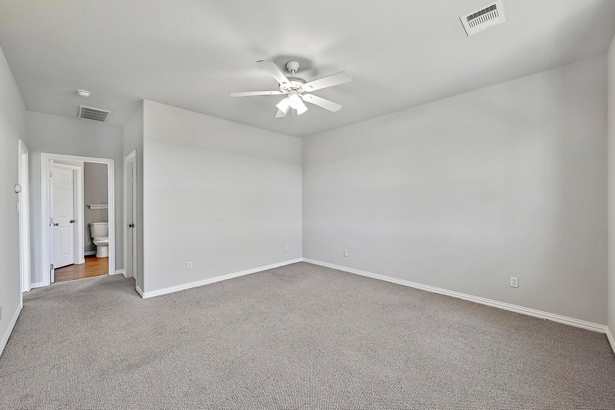 10613 Turkey Bend Dr, Jonestown, TX 78645