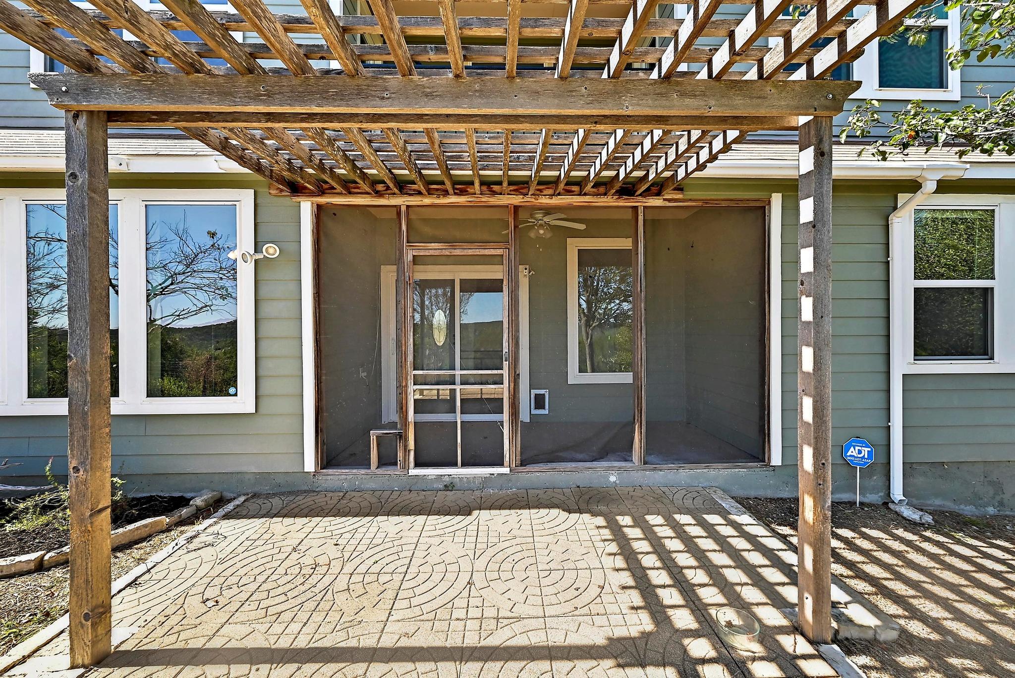 10613 Turkey Bend Dr, Jonestown, TX 78645