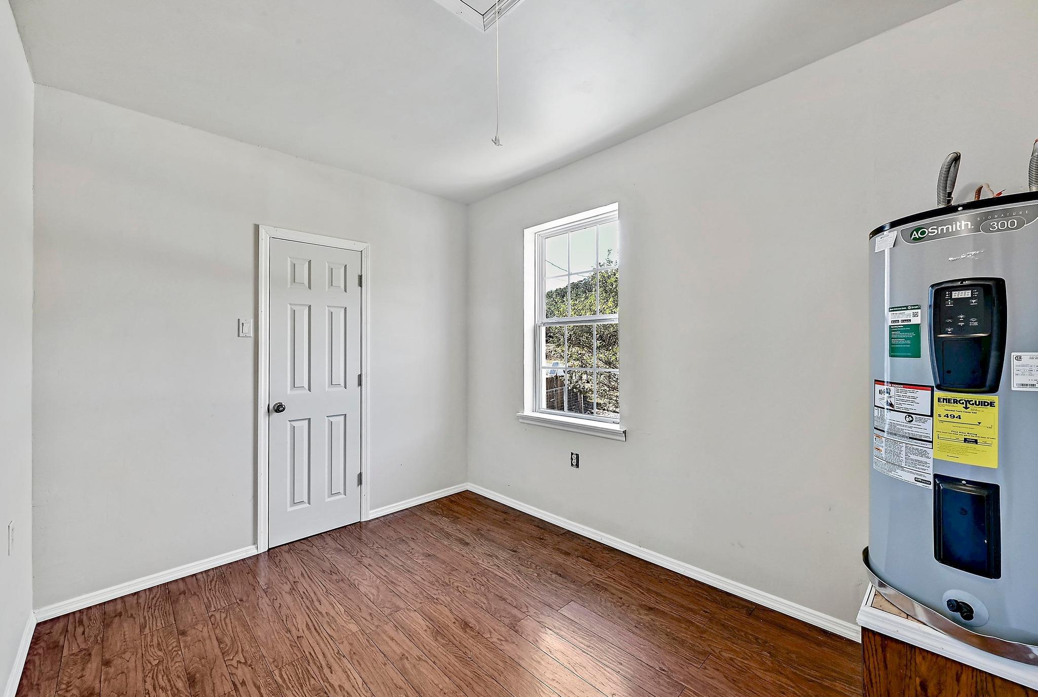 10613 Turkey Bend Dr, Jonestown, TX 78645