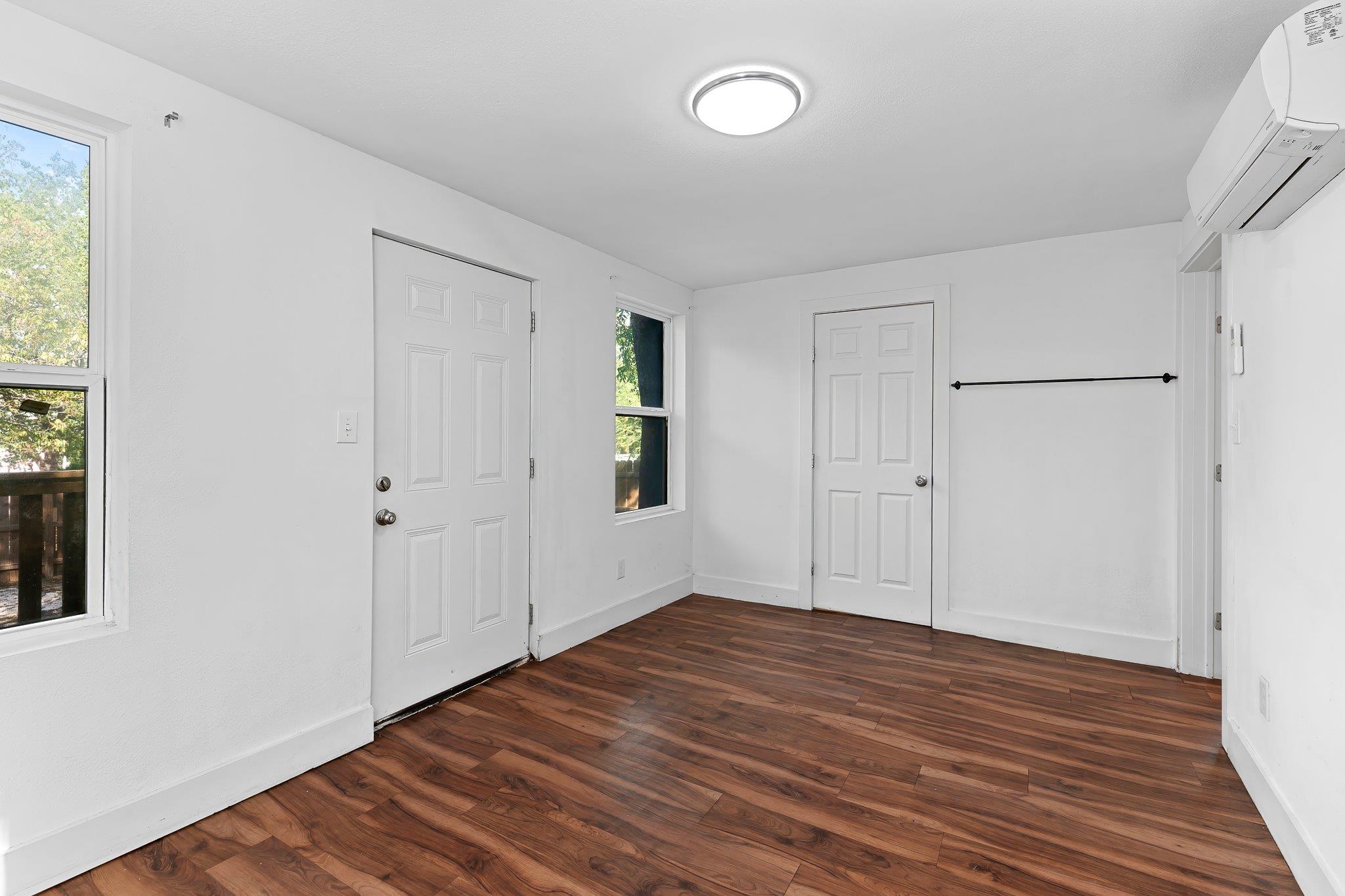 204 Lessin Ln, Austin, TX 78704