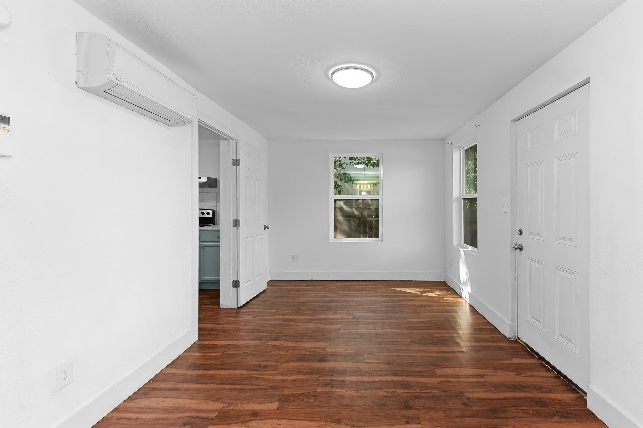 204 Lessin Ln, Austin, TX 78704