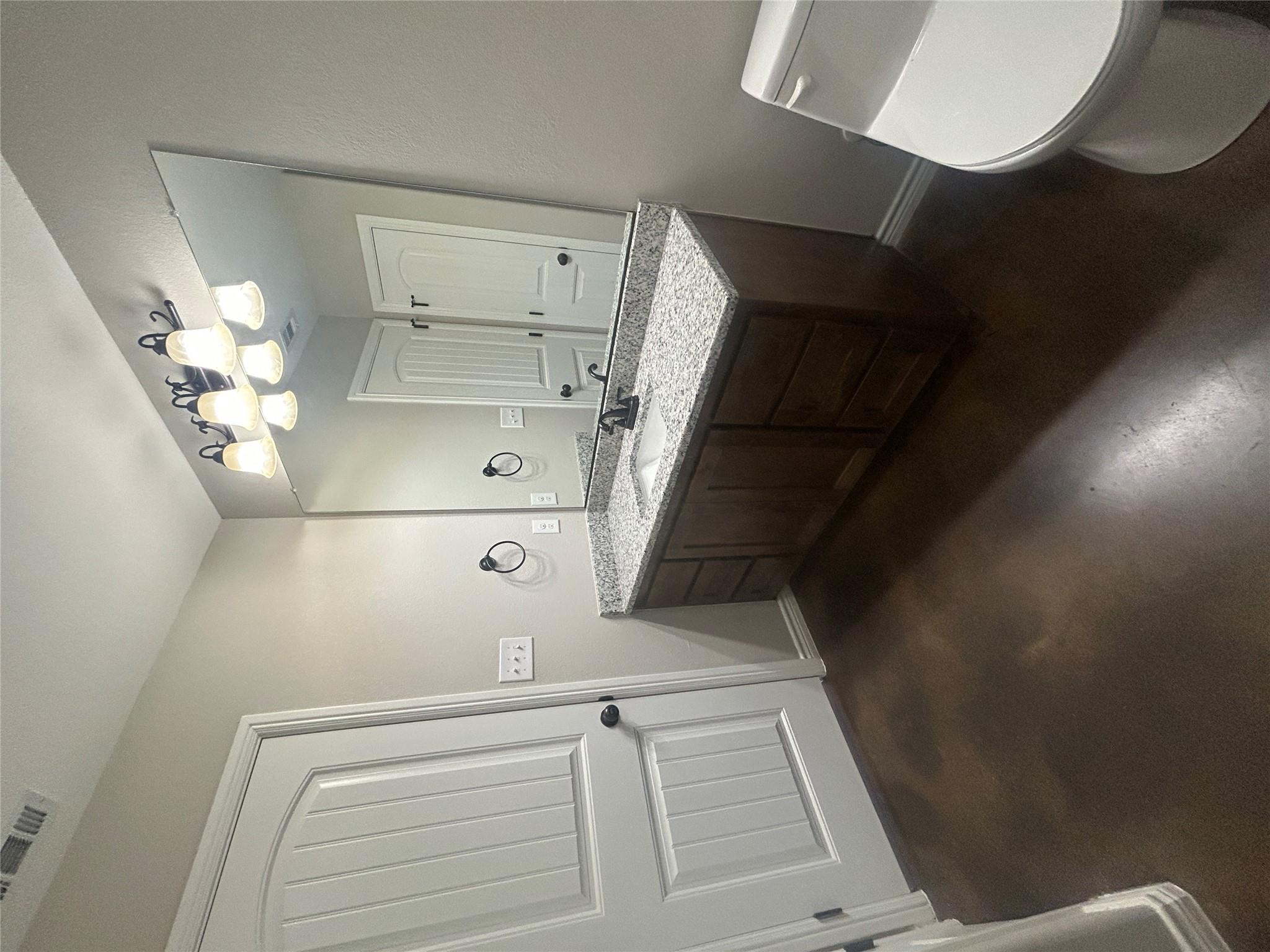 1047 Fieldstone Dr, Lampasas, TX 76550