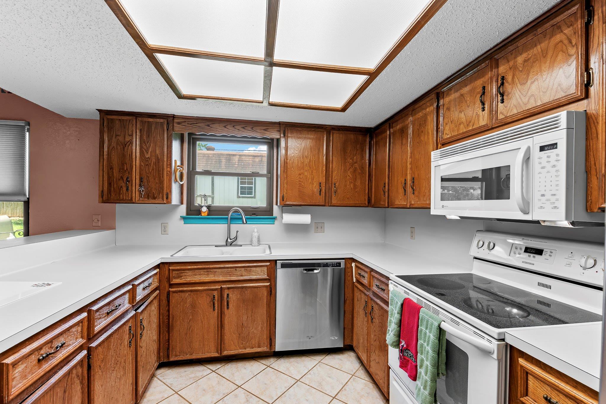 1011 Ramble Creek Dr, Pflugerville, TX 78660