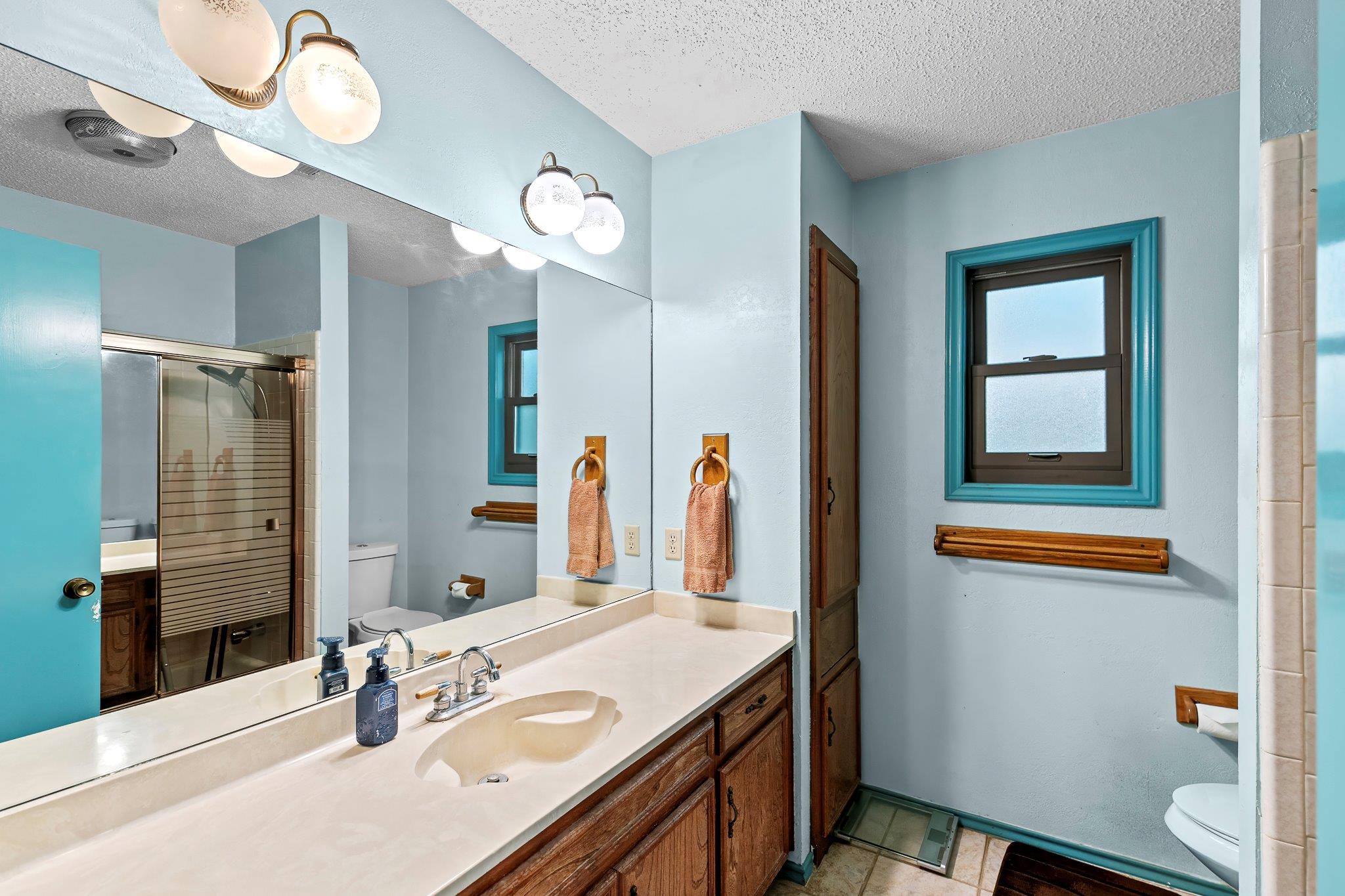 1011 Ramble Creek Dr, Pflugerville, TX 78660