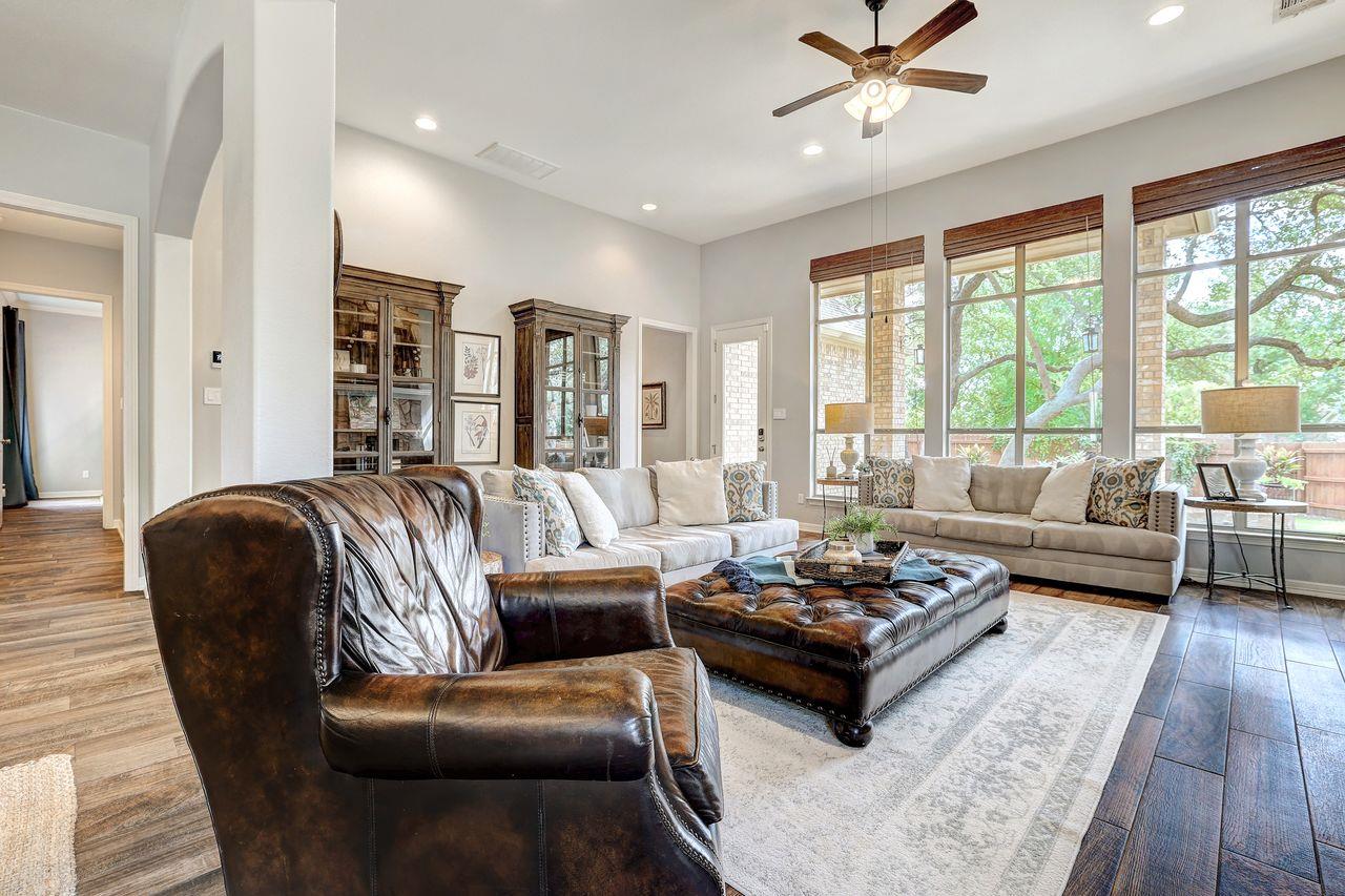 1141 Waimea Bnd, Round Rock, TX 78681