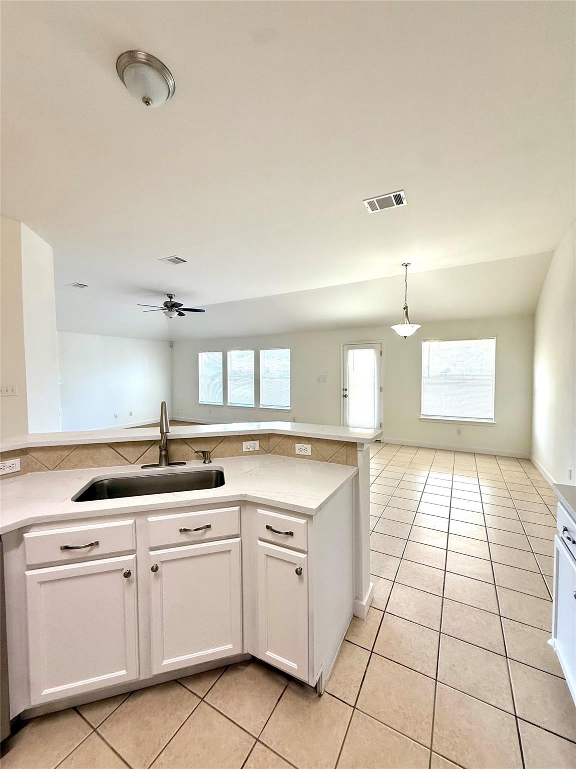 107 Desert Highlands Trl, Round Rock, TX 78665