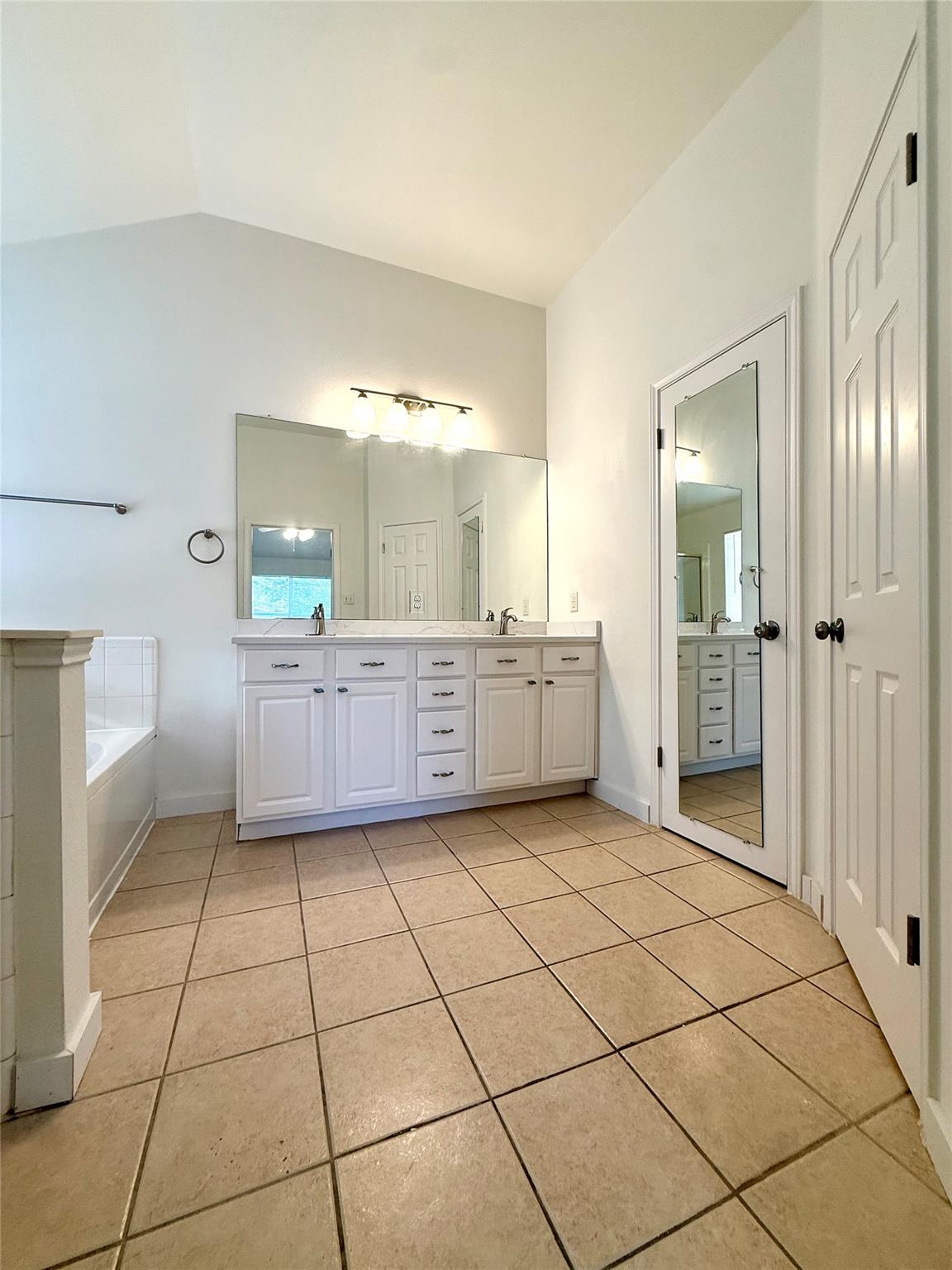 107 Desert Highlands Trl, Round Rock, TX 78665