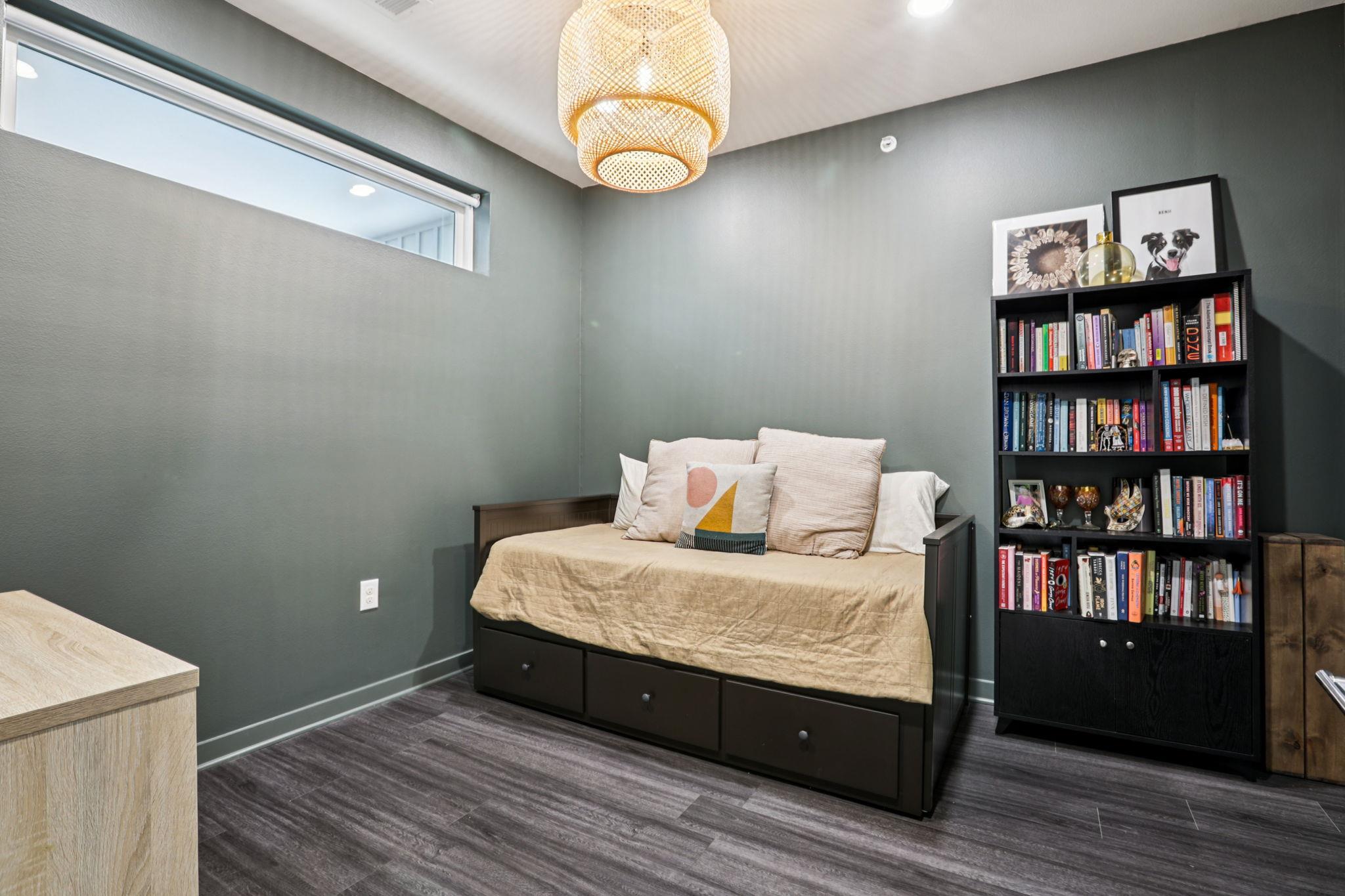 4361 S Congress Ave # 529, Austin, TX 78745