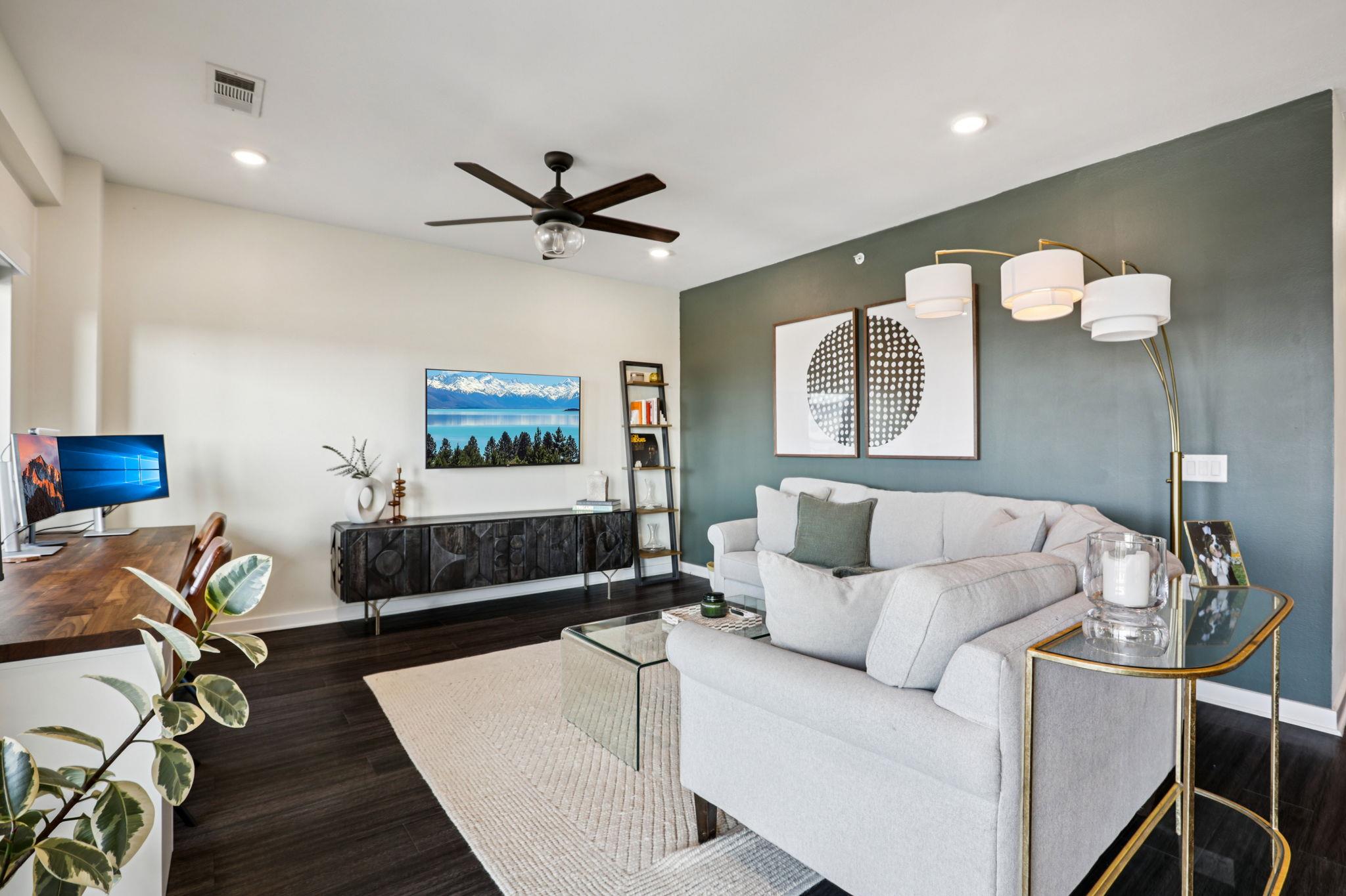 4361 S Congress Ave # 529, Austin, TX 78745