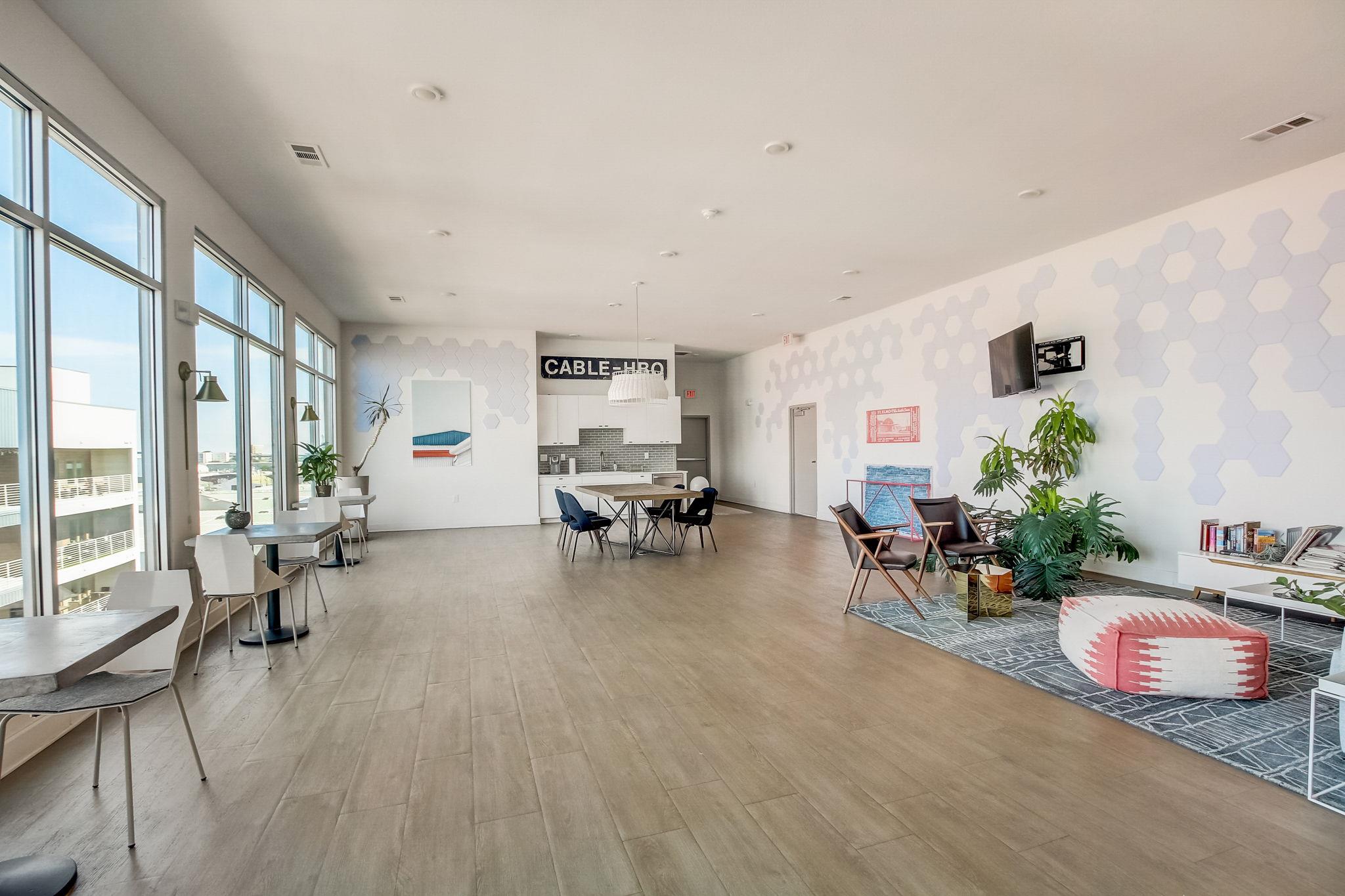 4361 S Congress Ave # 529, Austin, TX 78745