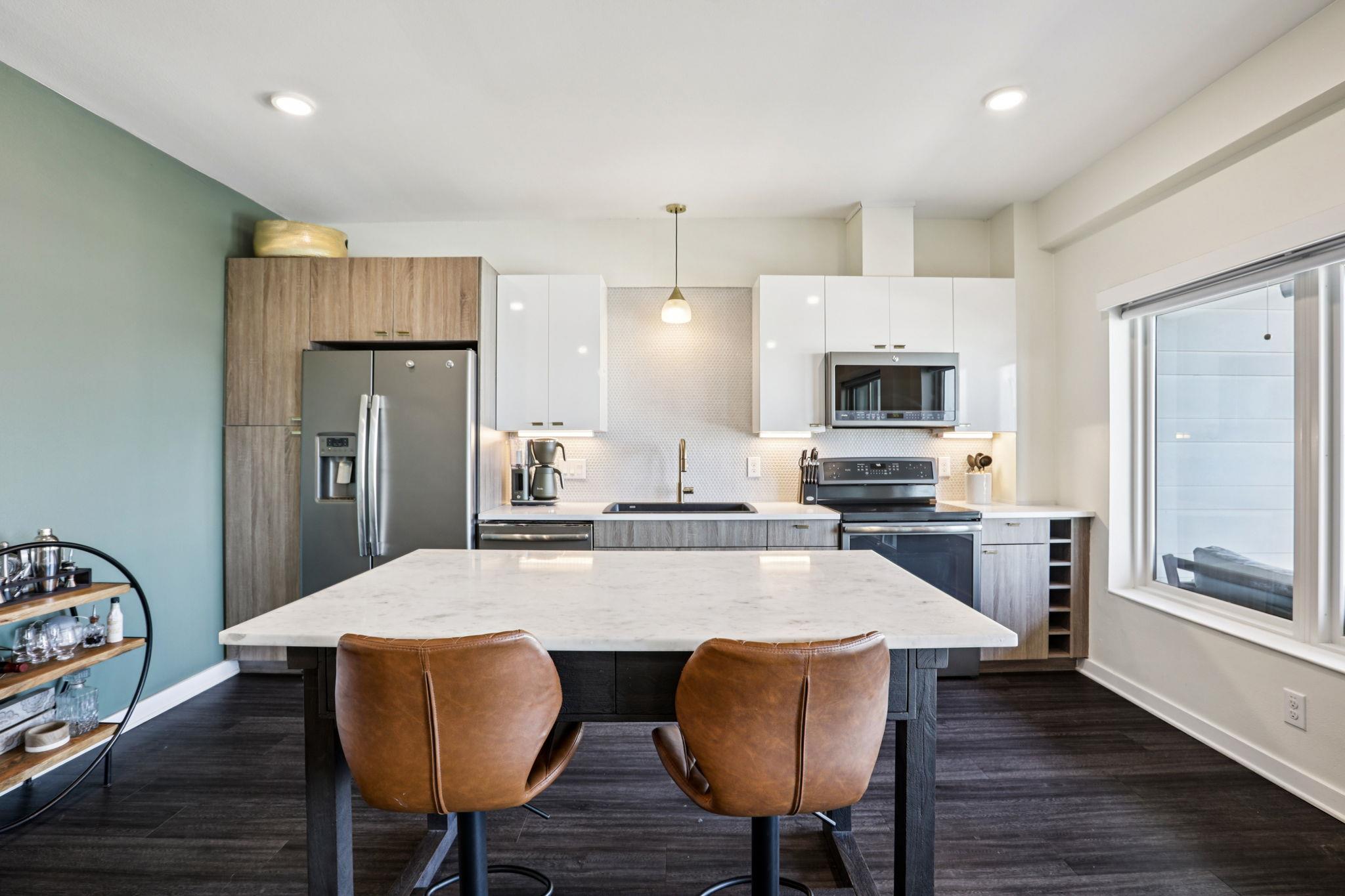 4361 S Congress Ave # 529, Austin, TX 78745