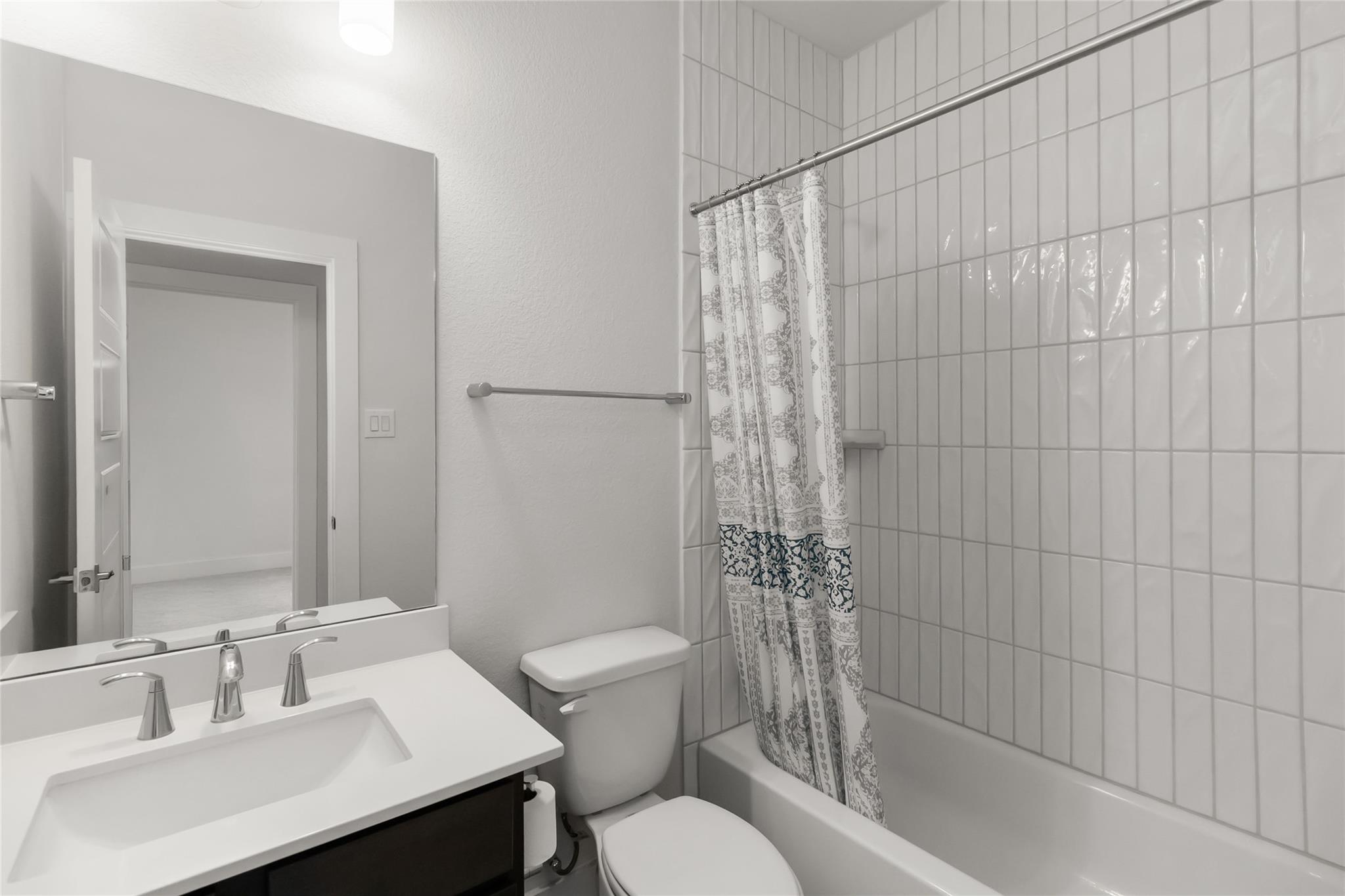 220 Mirabeau Way, Liberty Hill, TX 78642