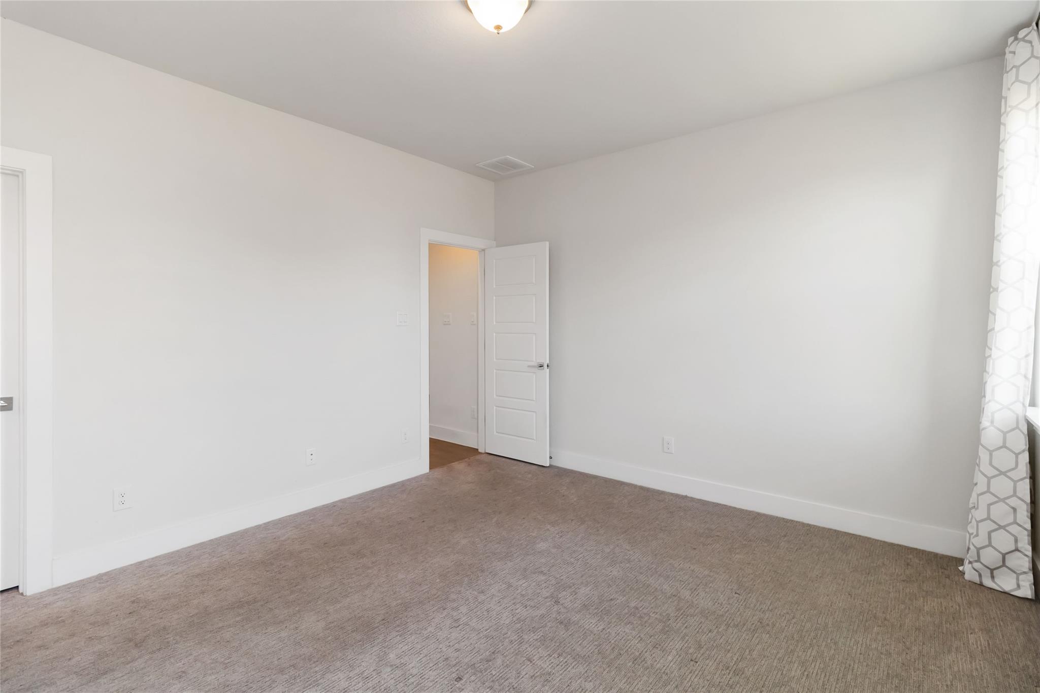 220 Mirabeau Way, Liberty Hill, TX 78642