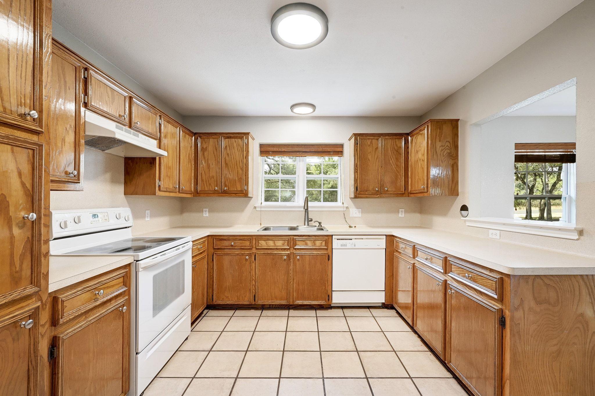 108 Tiller Ln, Georgetown, TX 78633