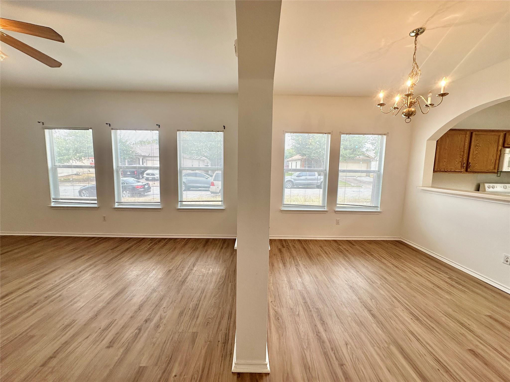 11825 Navasota St, Manor, TX 78653