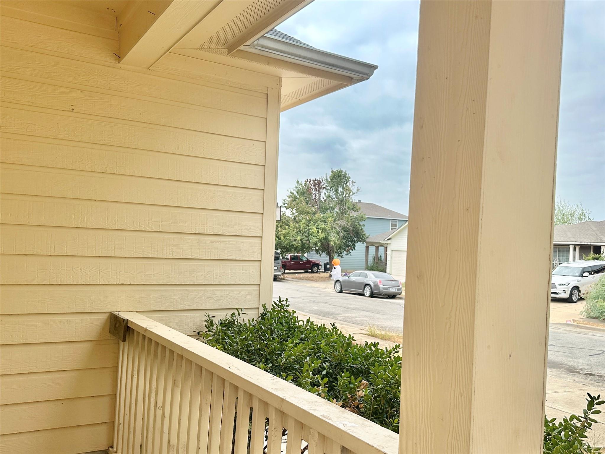 11825 Navasota St, Manor, TX 78653