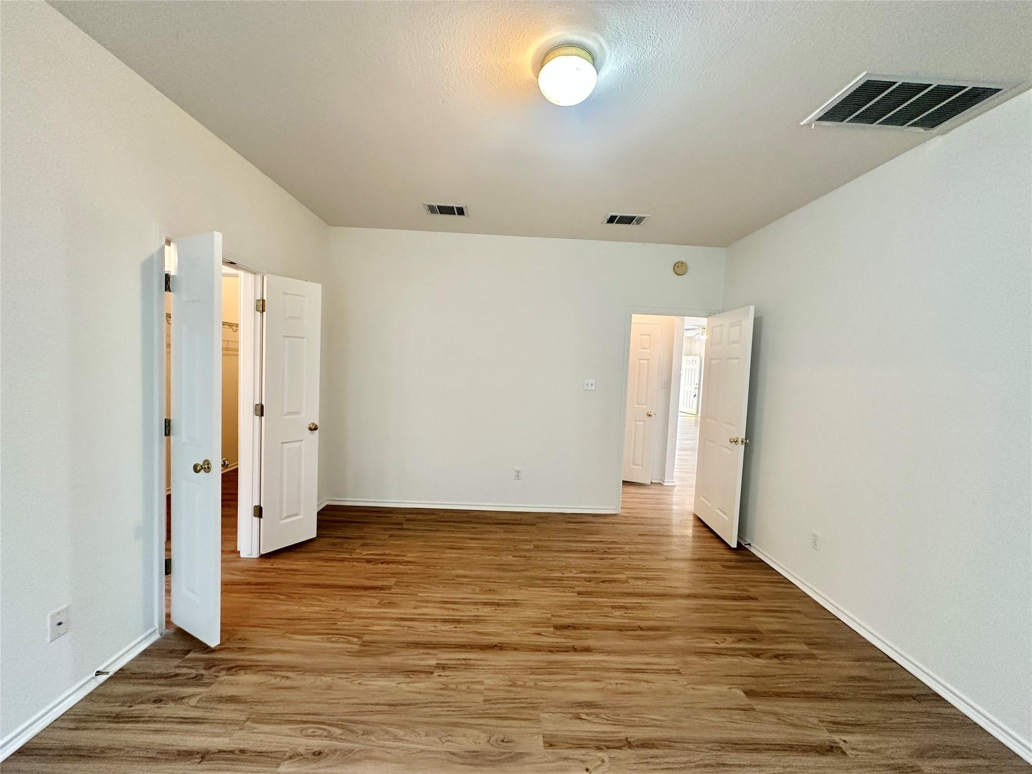 11825 Navasota St, Manor, TX 78653