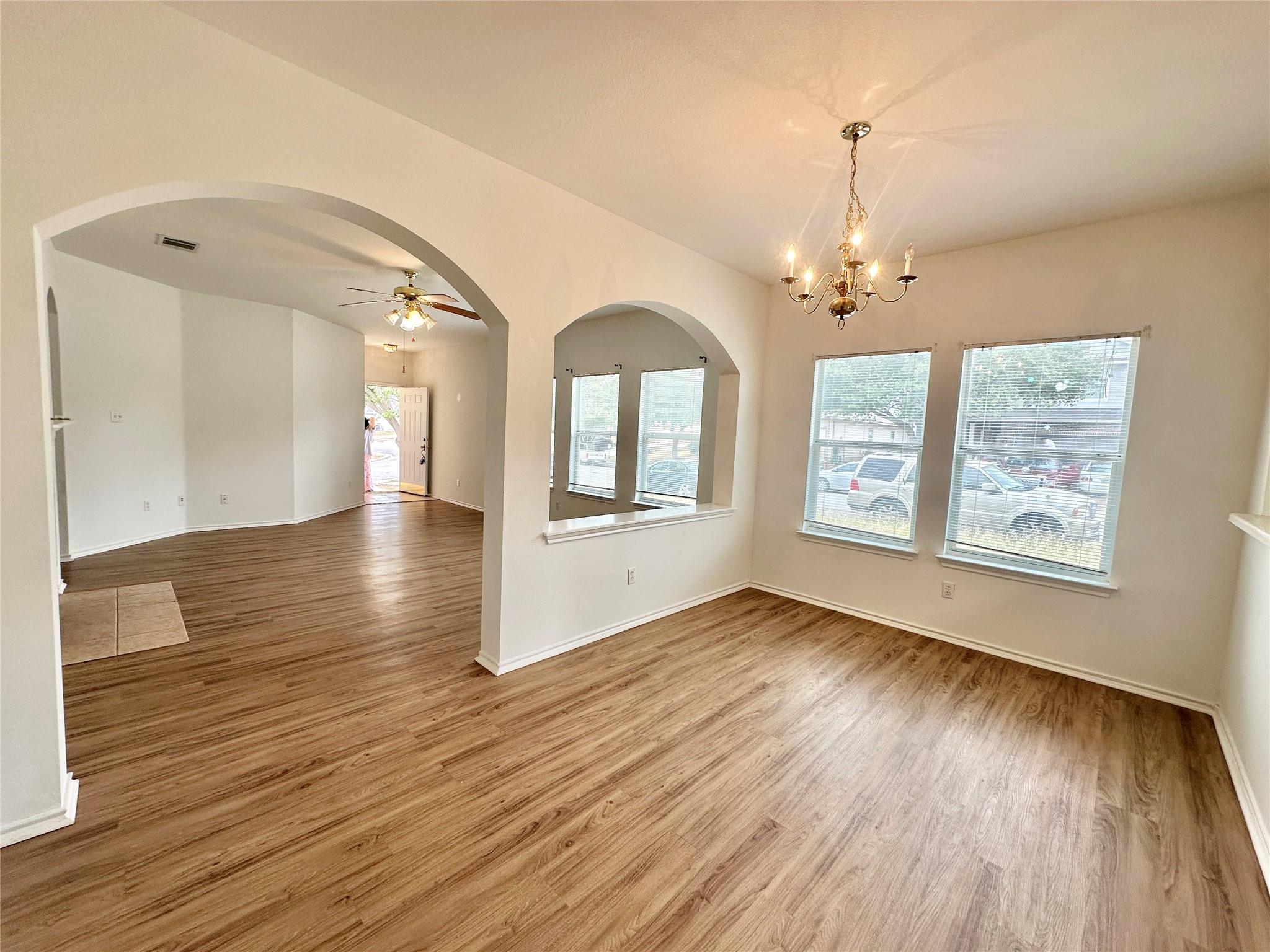 11825 Navasota St, Manor, TX 78653