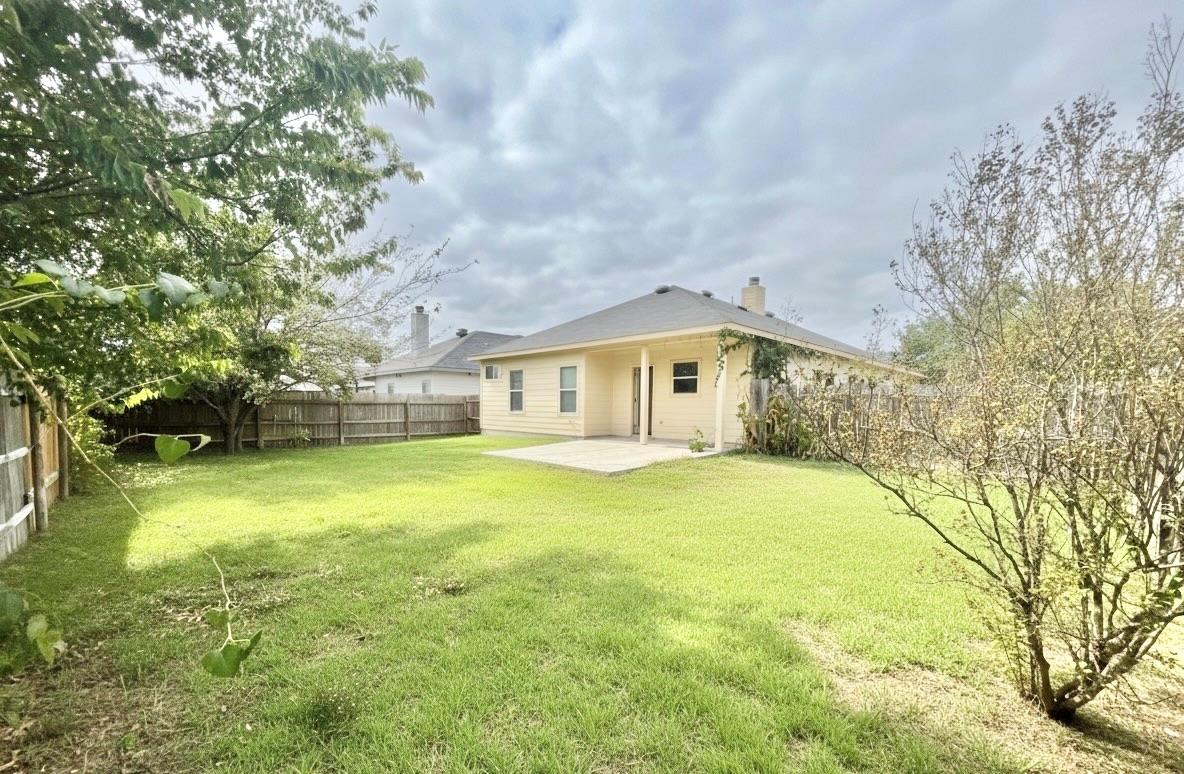 11825 Navasota St, Manor, TX 78653