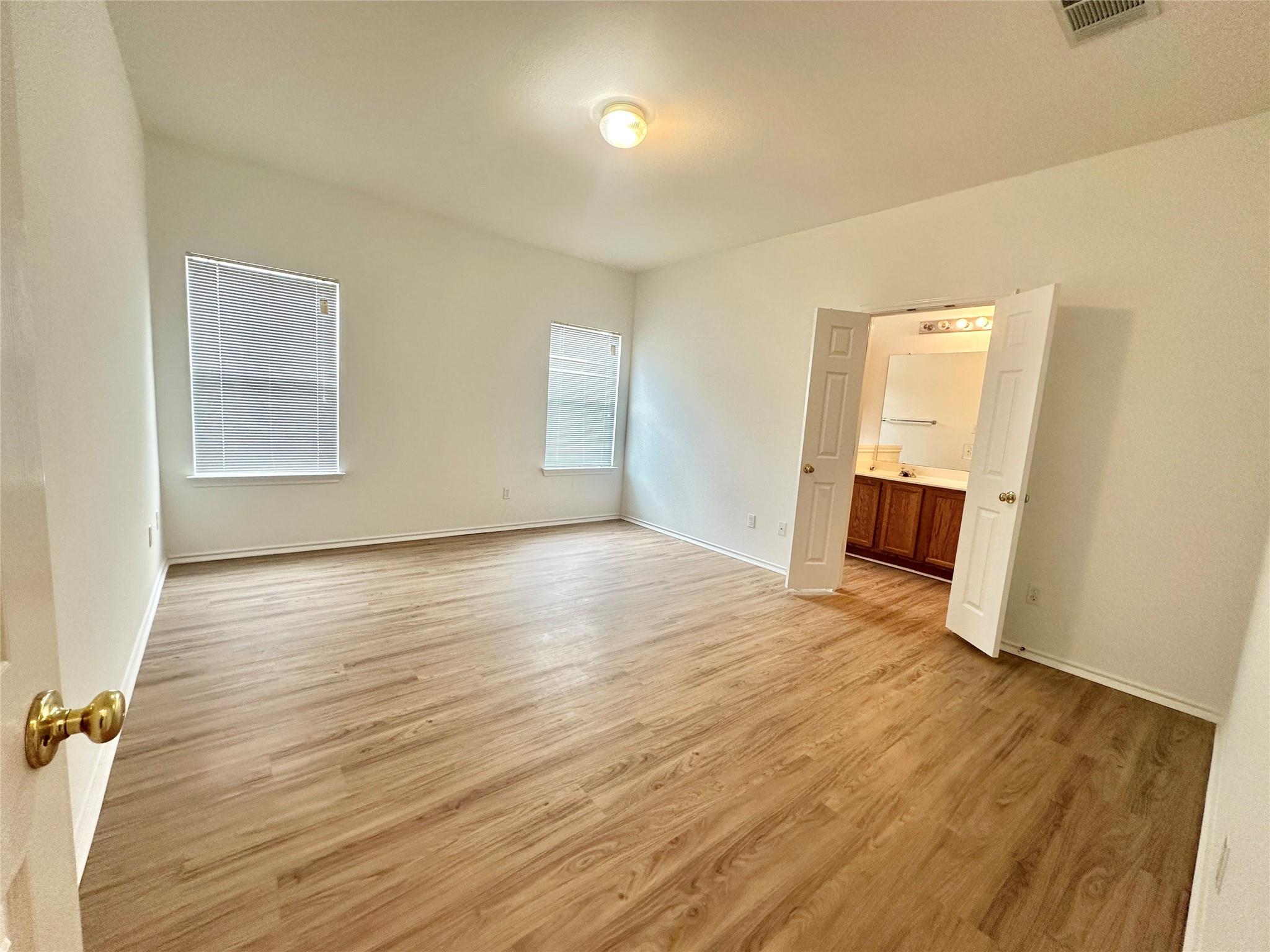 11825 Navasota St, Manor, TX 78653