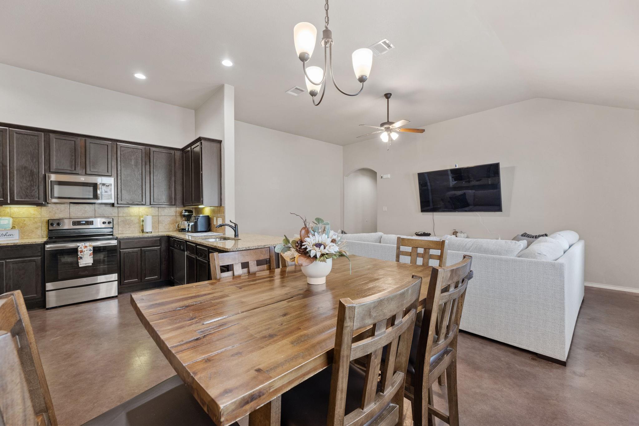 143 Samuel Dr # A & B, Buda, TX 78610