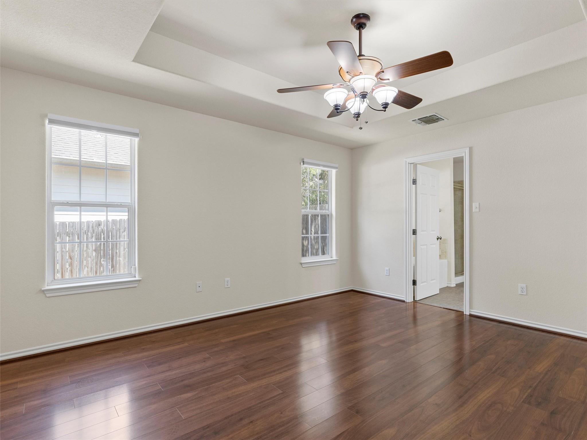 110 Kauai Ct, Bastrop, TX 78602