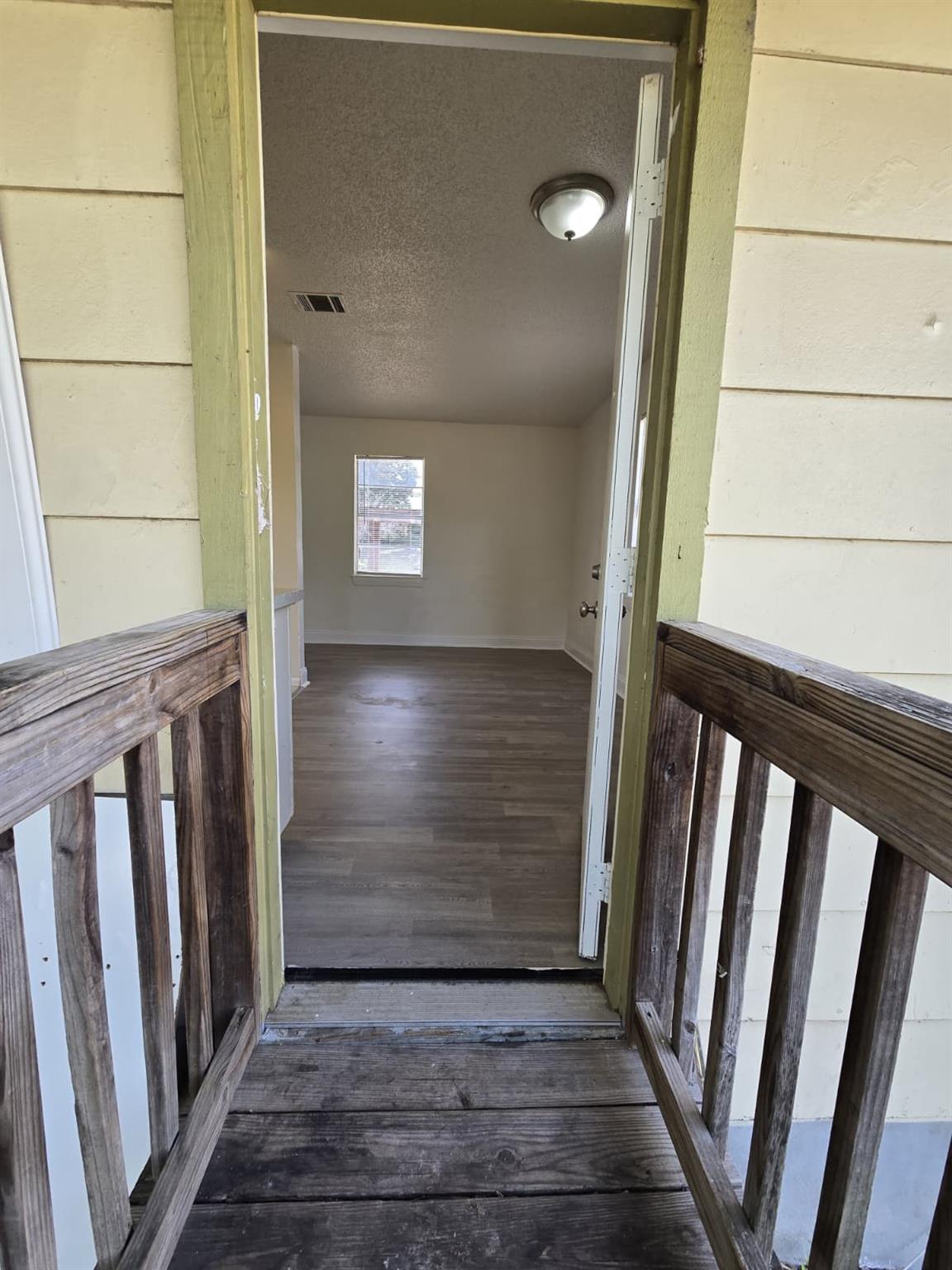 6905 Bennett Ave, Austin, TX 78752