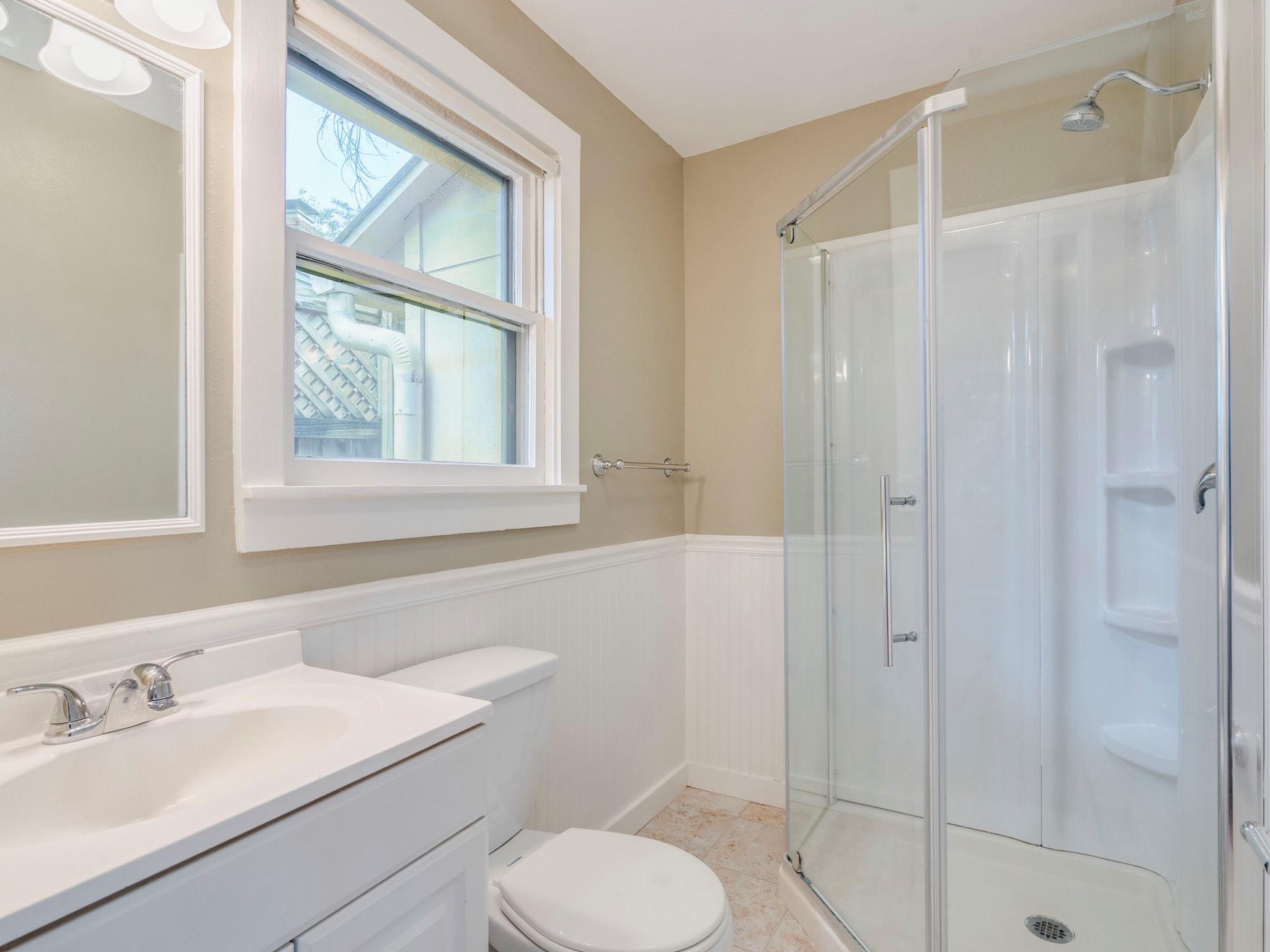 351 N Guenther Ave, New Braunfels, TX 78130