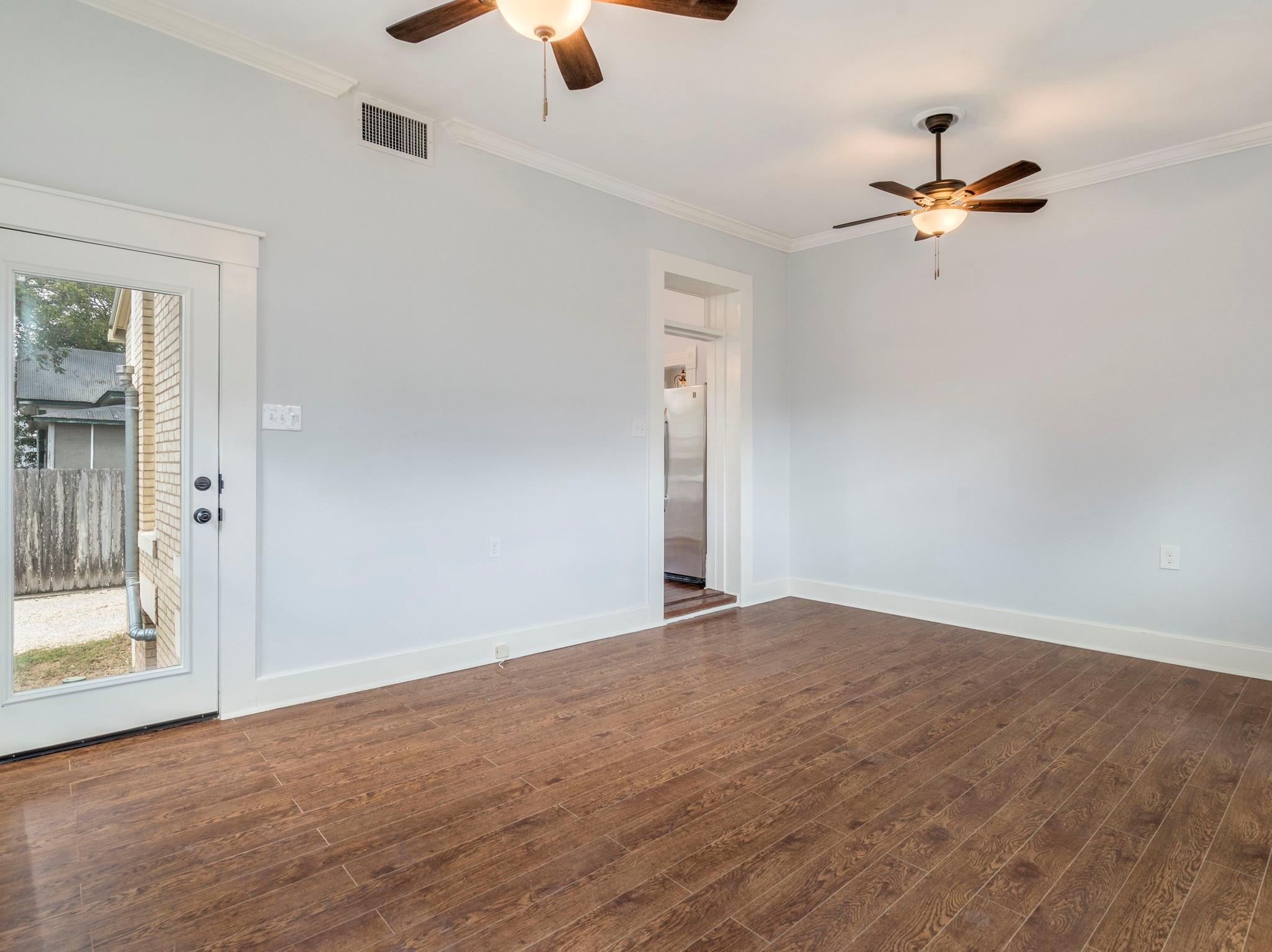 351 N Guenther Ave, New Braunfels, TX 78130