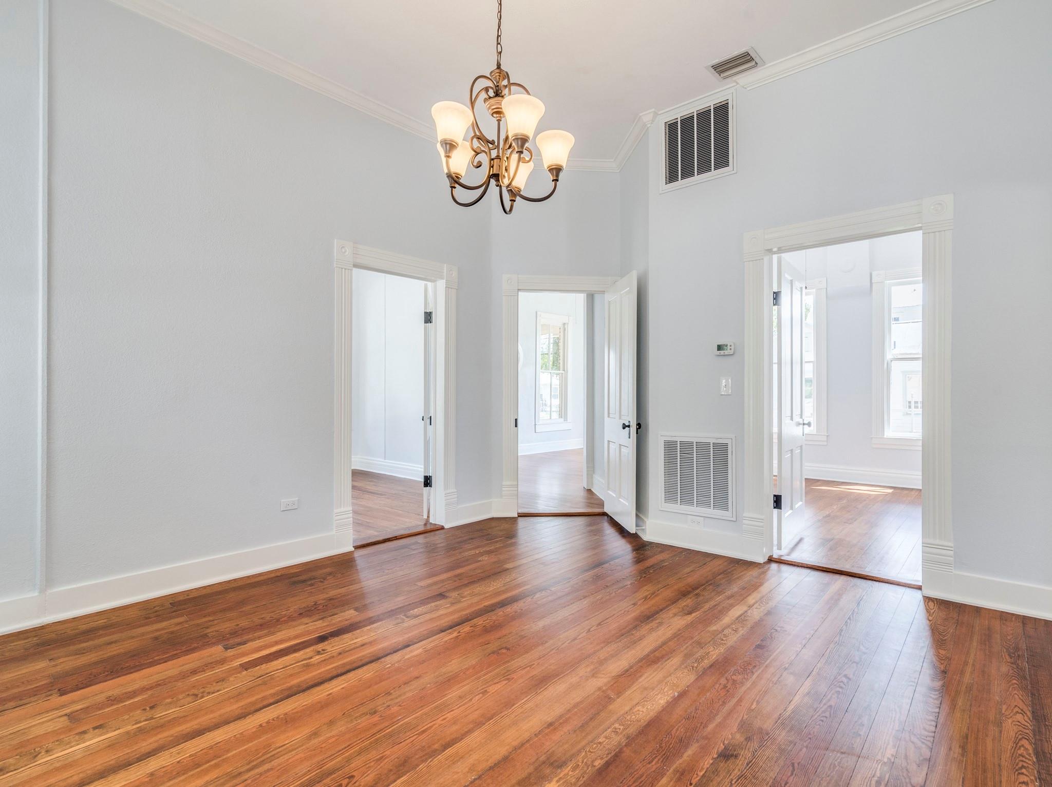 351 N Guenther Ave, New Braunfels, TX 78130